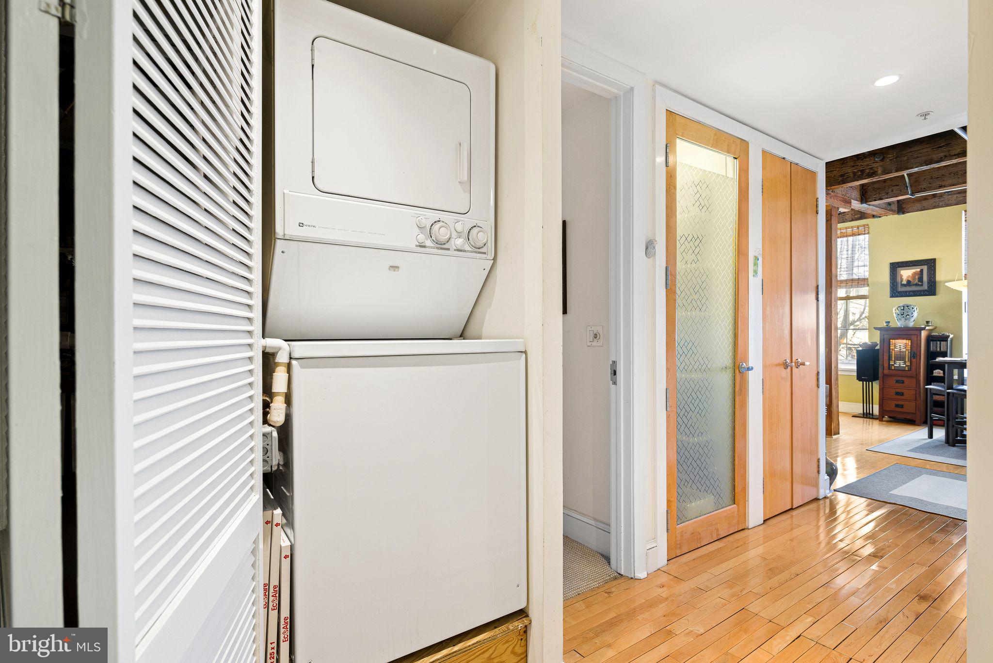 OLD CITY - Residential