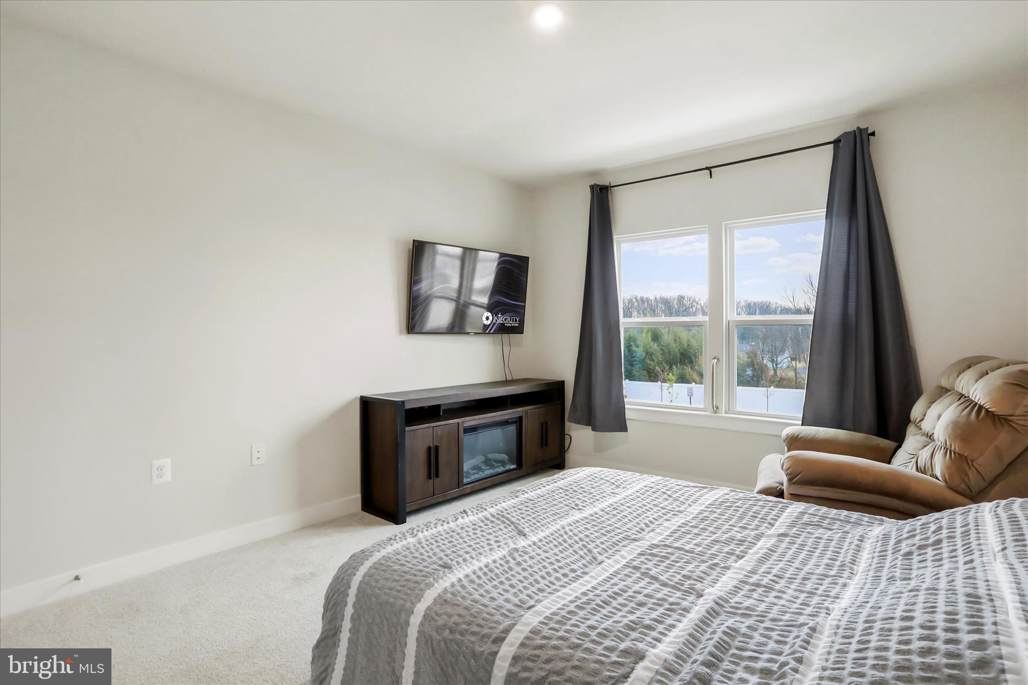 WINCHESTER LANDING - Residential