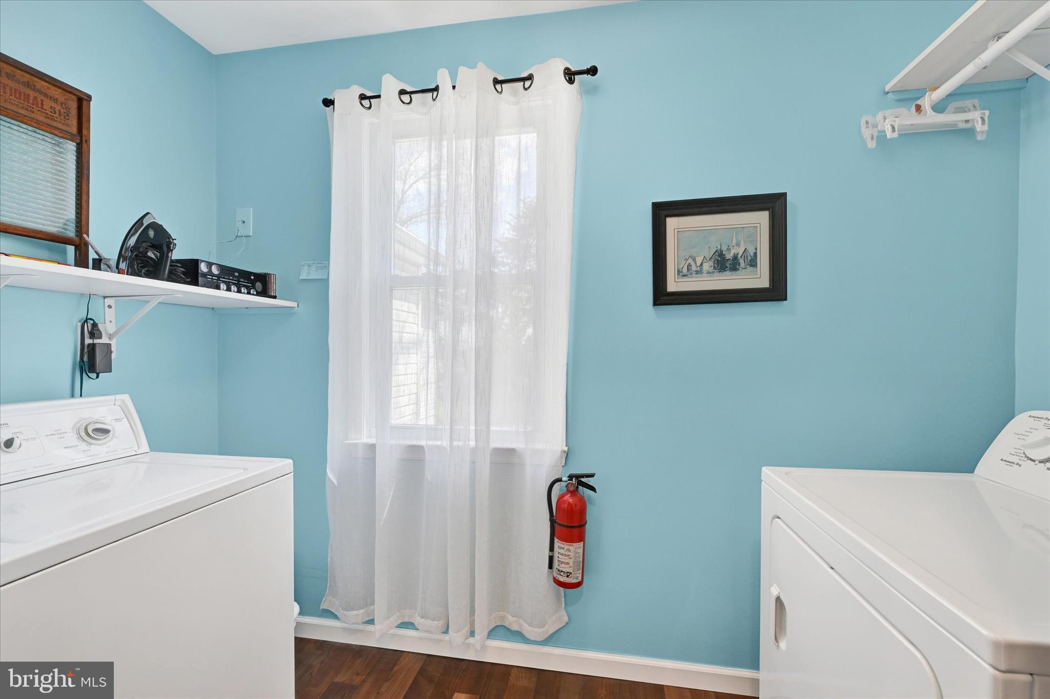 CARNEY/PARKVILLE - Residential