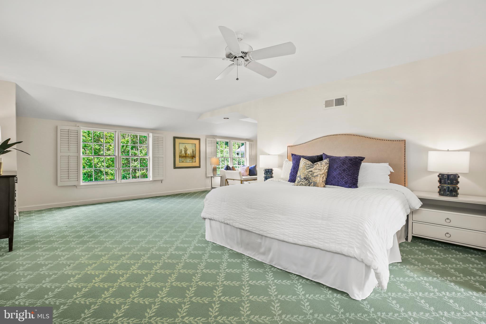 BRADLEY HILLS GROVE - Residential