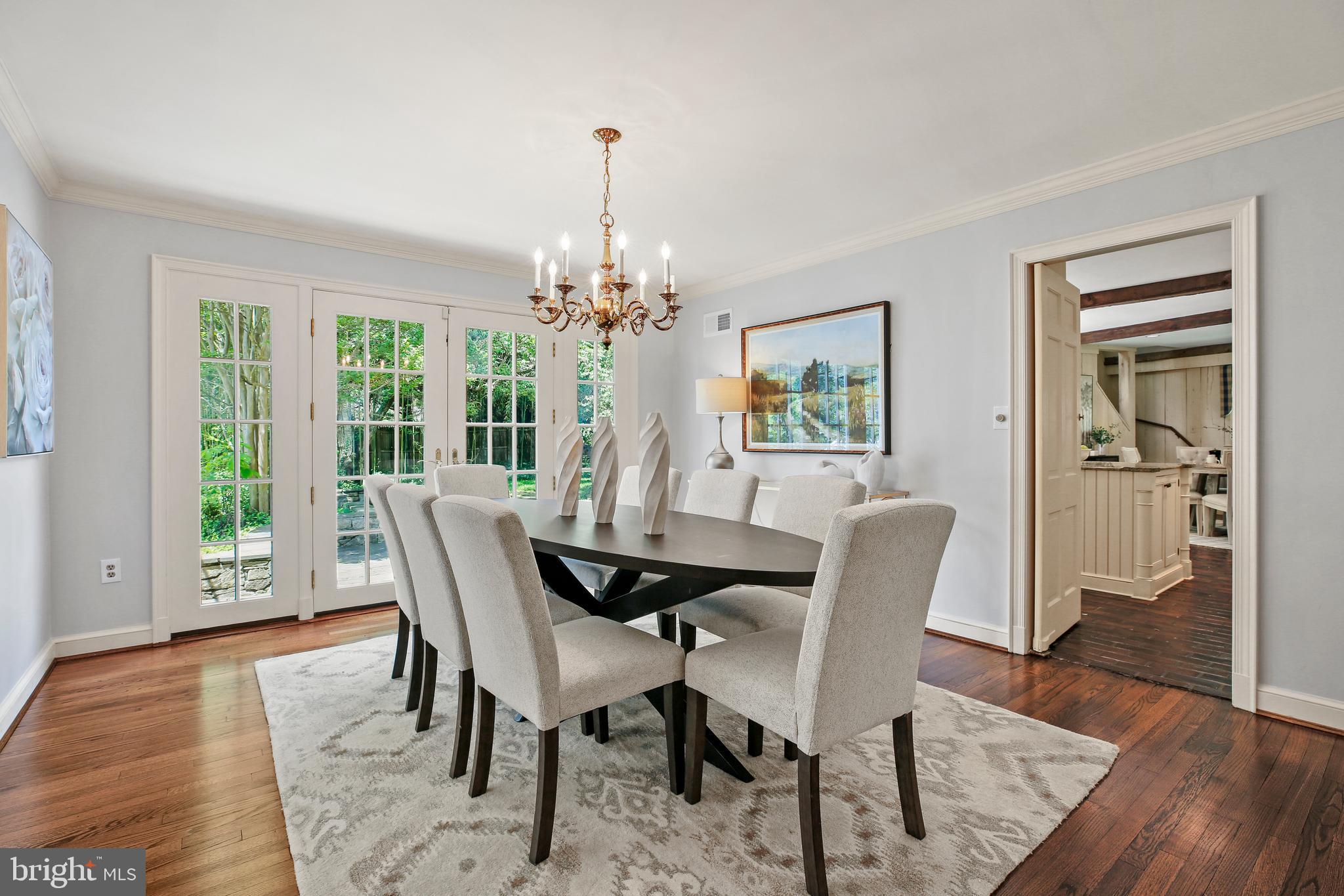 BRADLEY HILLS GROVE - Residential