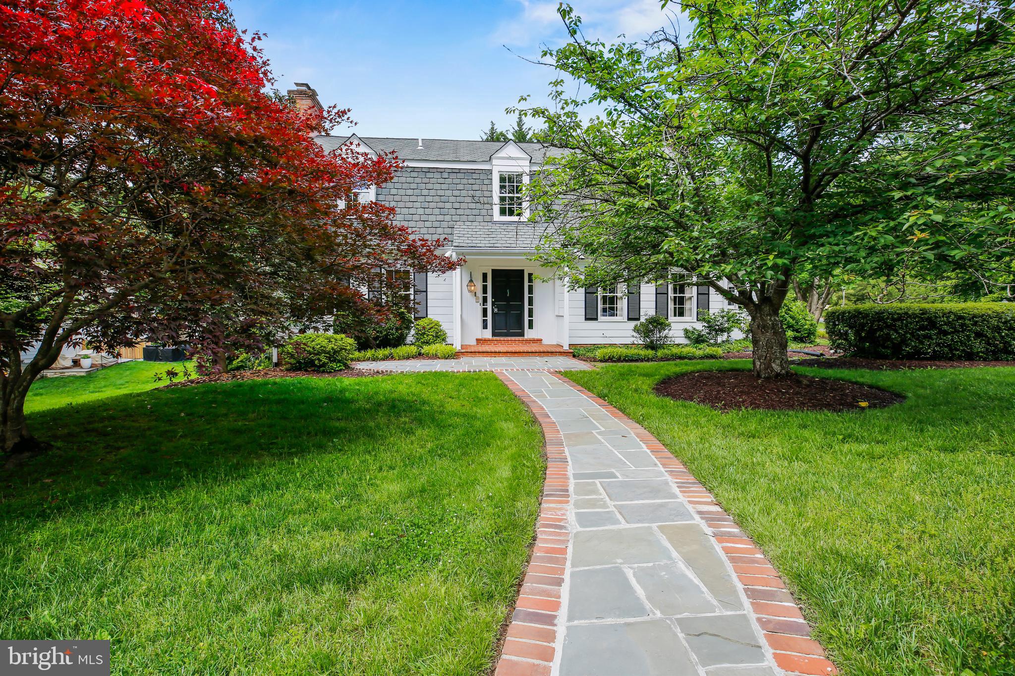 7125 DARBY ROAD