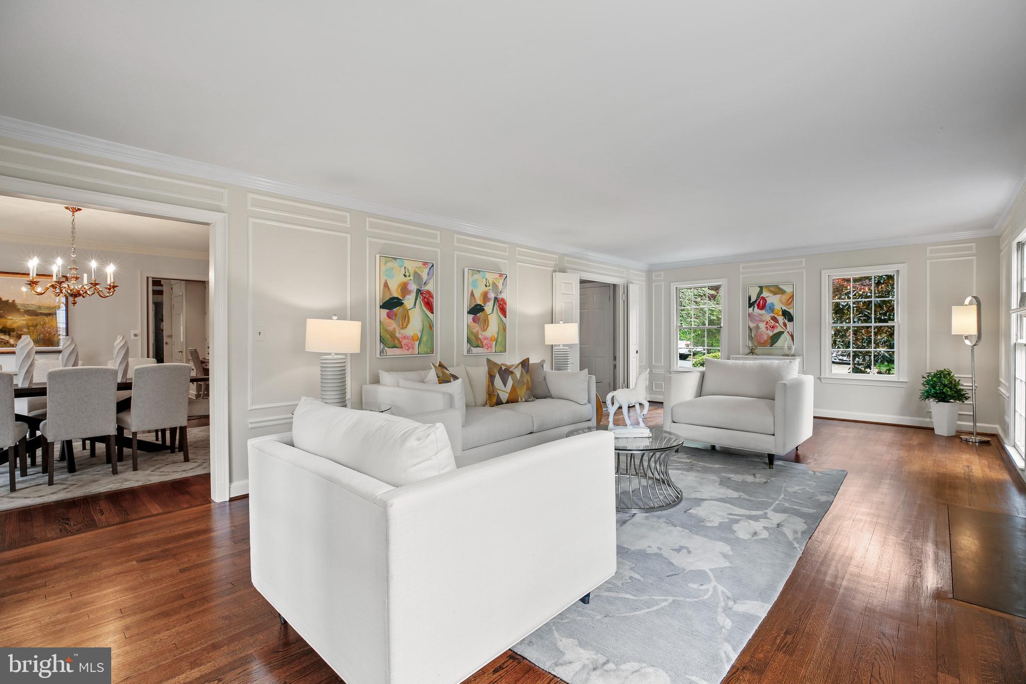 BRADLEY HILLS GROVE - Residential