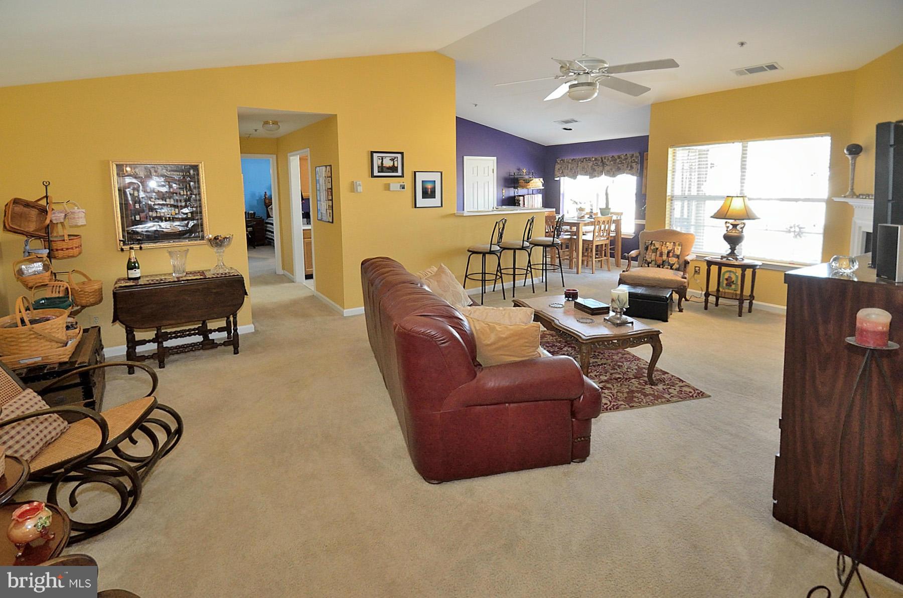 STRATFORD CONDO BULL RUN - Residential