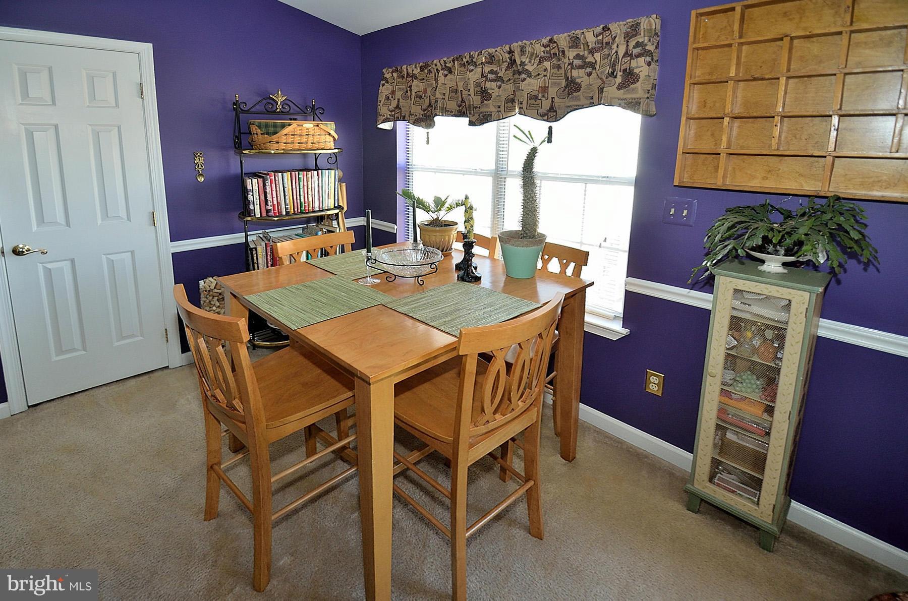 STRATFORD CONDO BULL RUN - Residential