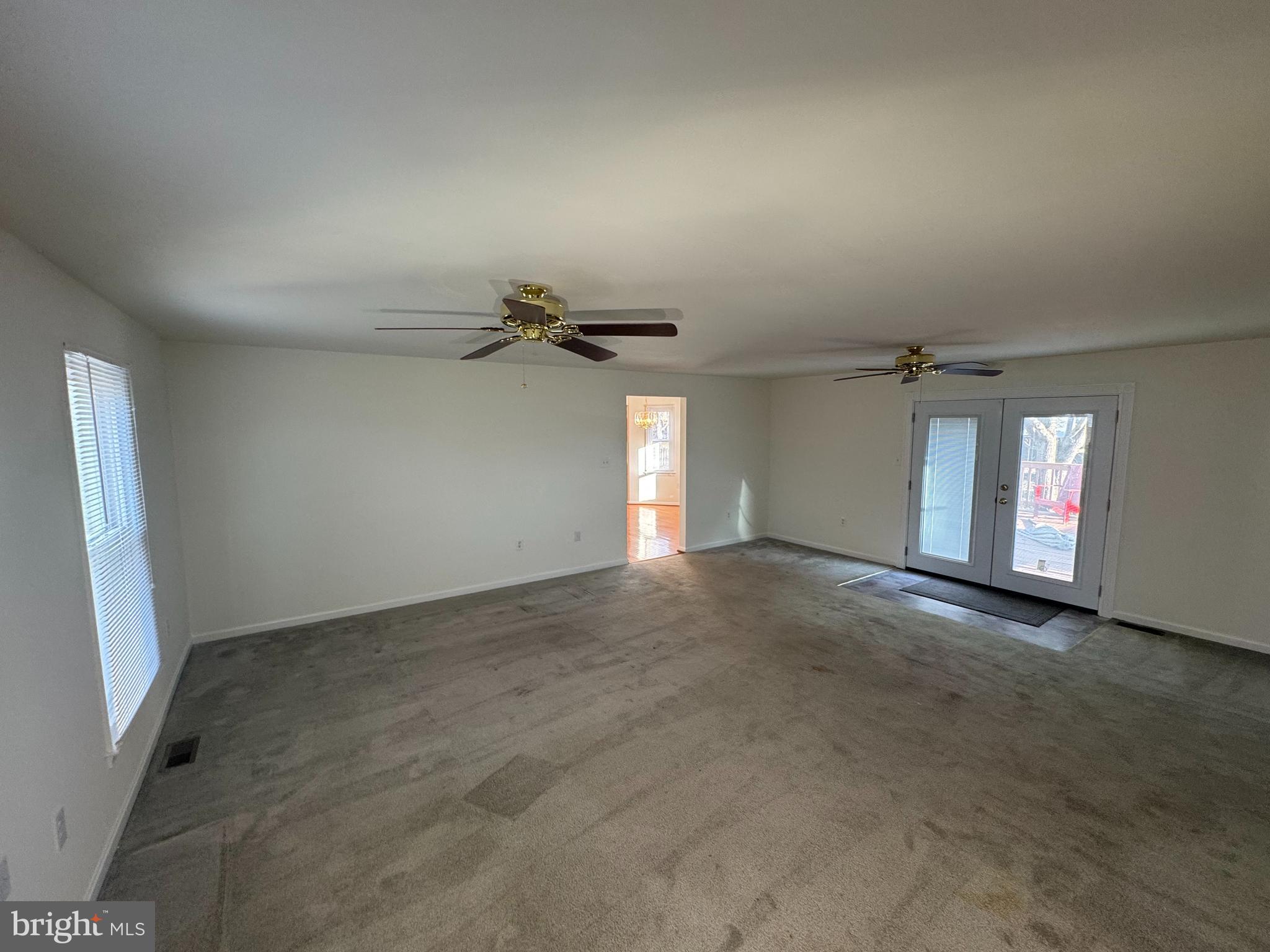 MEADFIELD - Residential