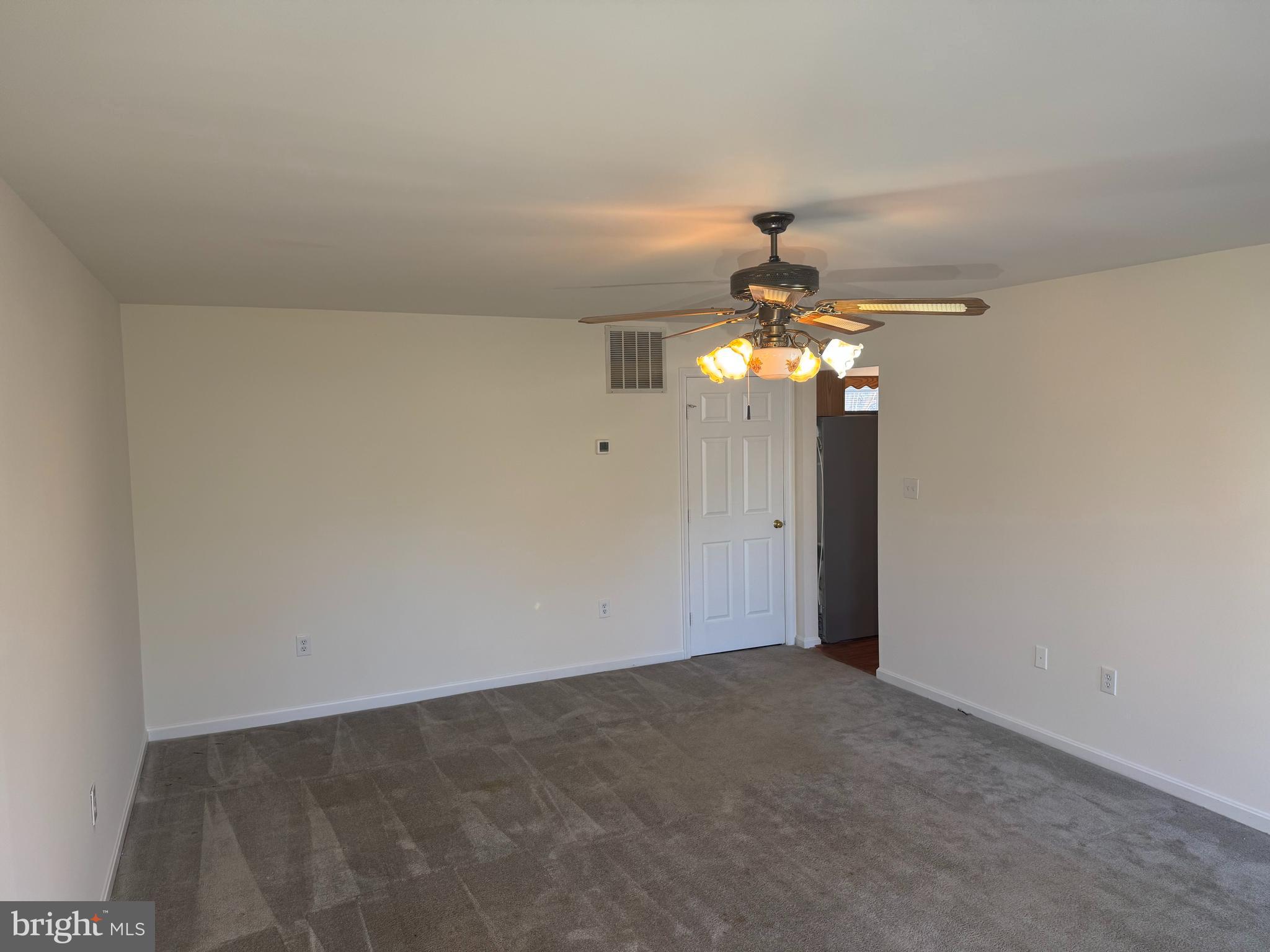 MEADFIELD - Residential