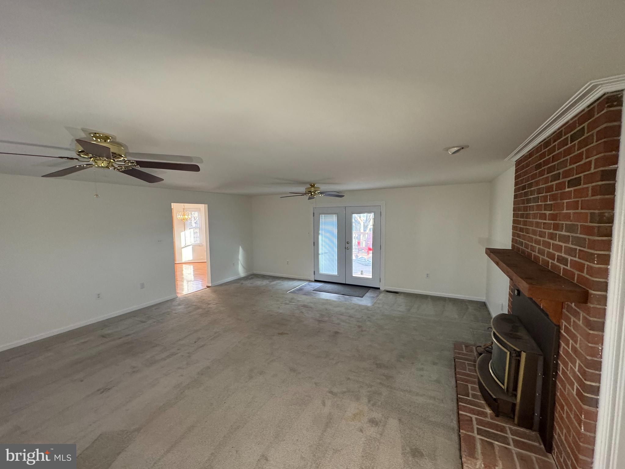 MEADFIELD - Residential