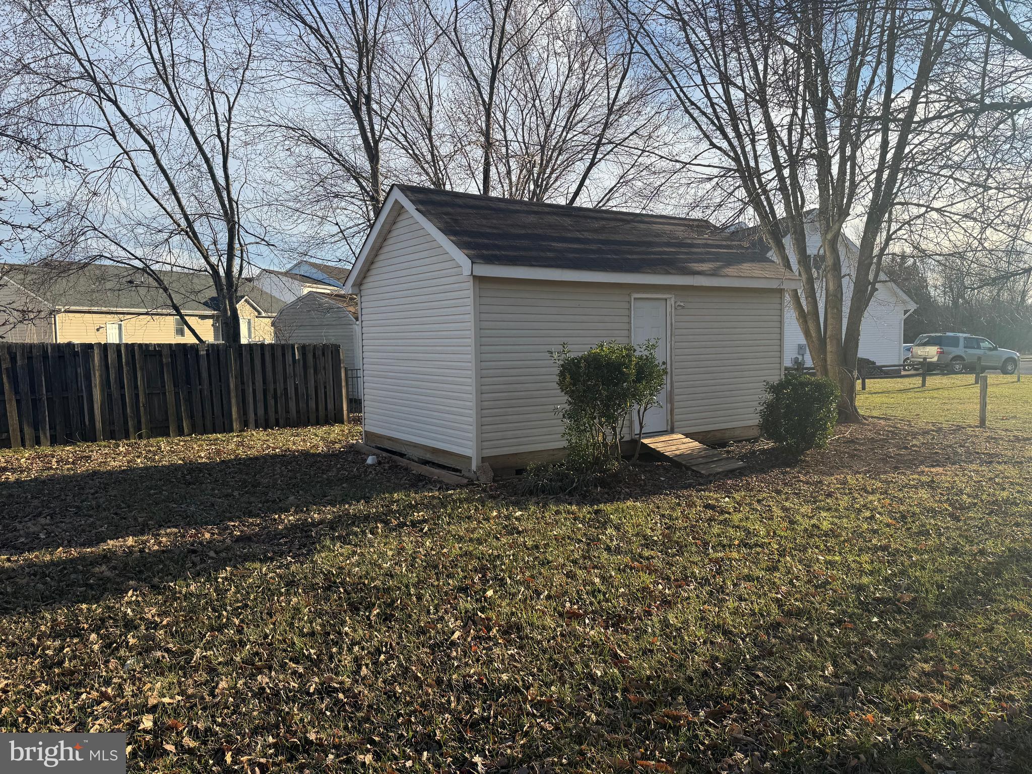 MEADFIELD - Residential