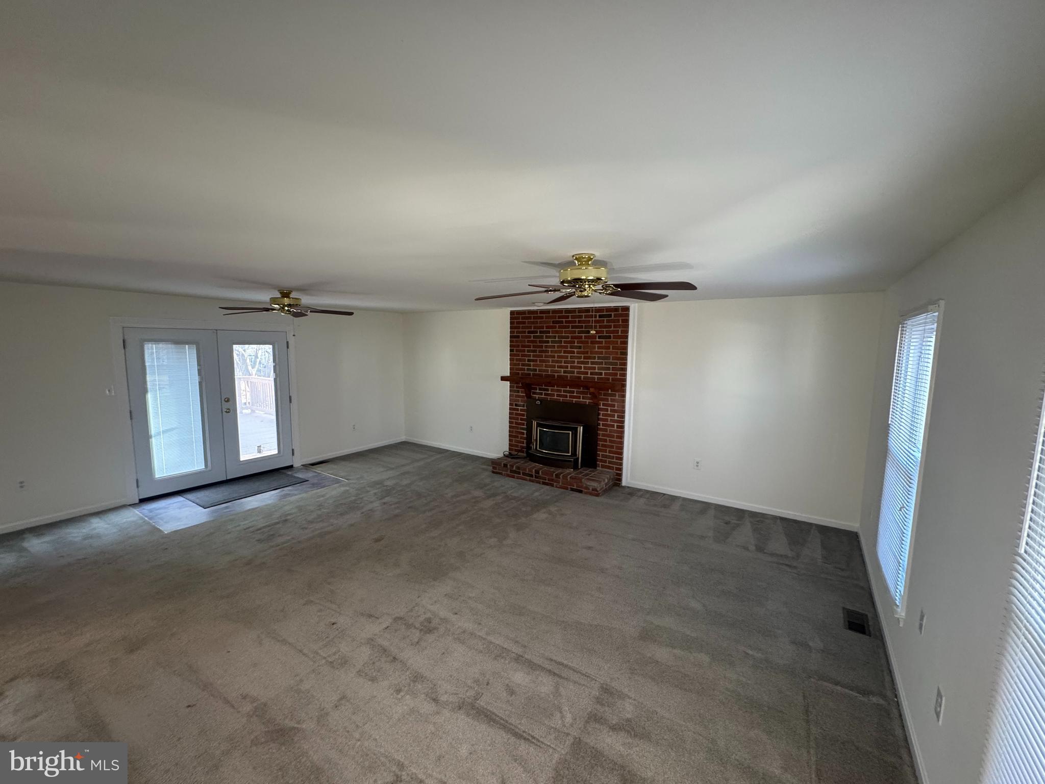 MEADFIELD - Residential