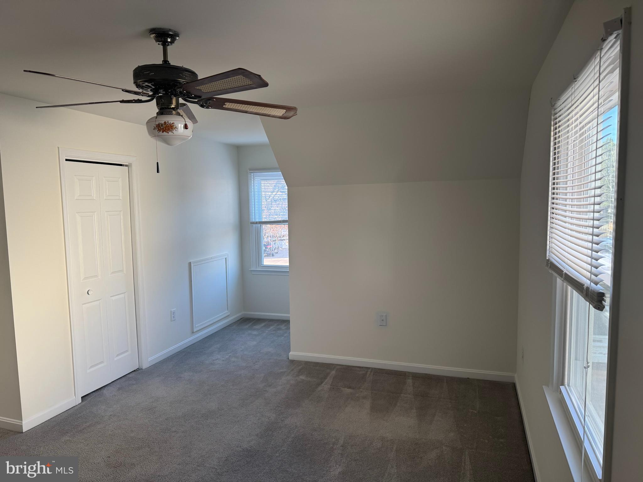 MEADFIELD - Residential