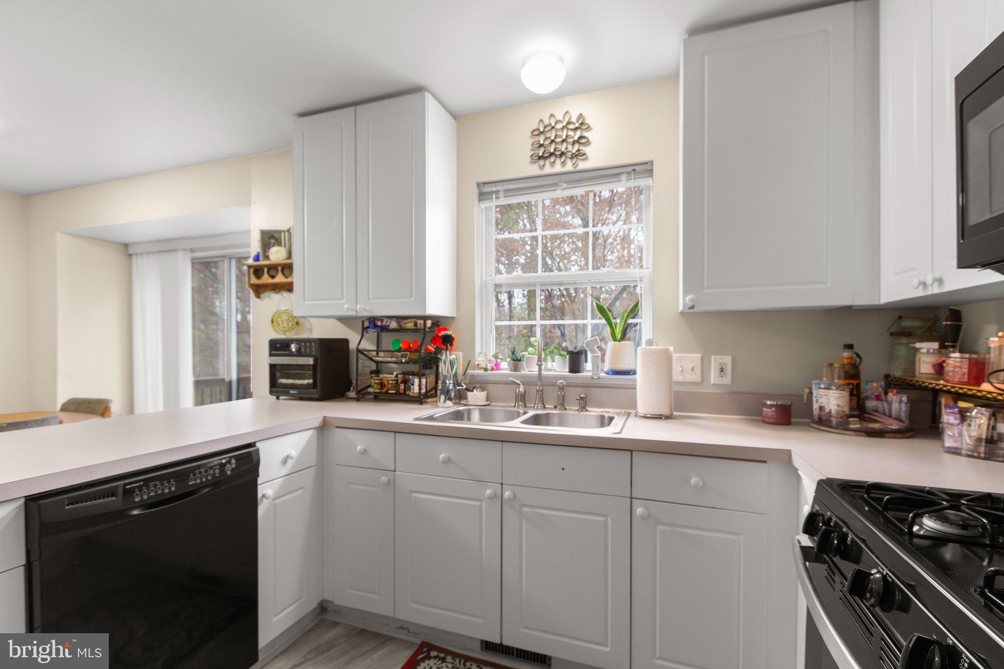 POTOMAC HILLS - Residential