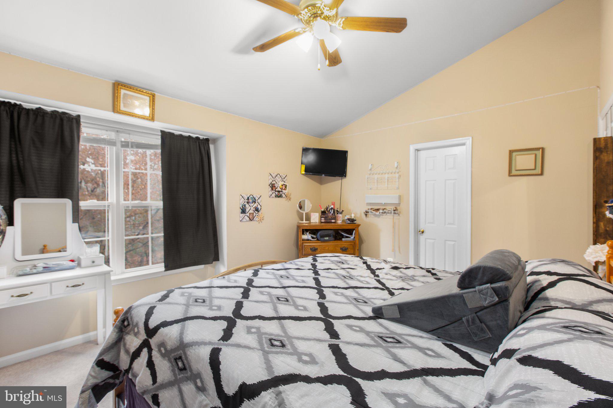 POTOMAC HILLS - Residential