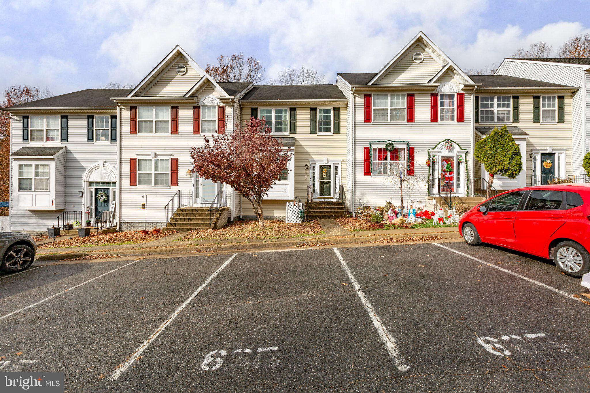 POTOMAC HILLS - Residential