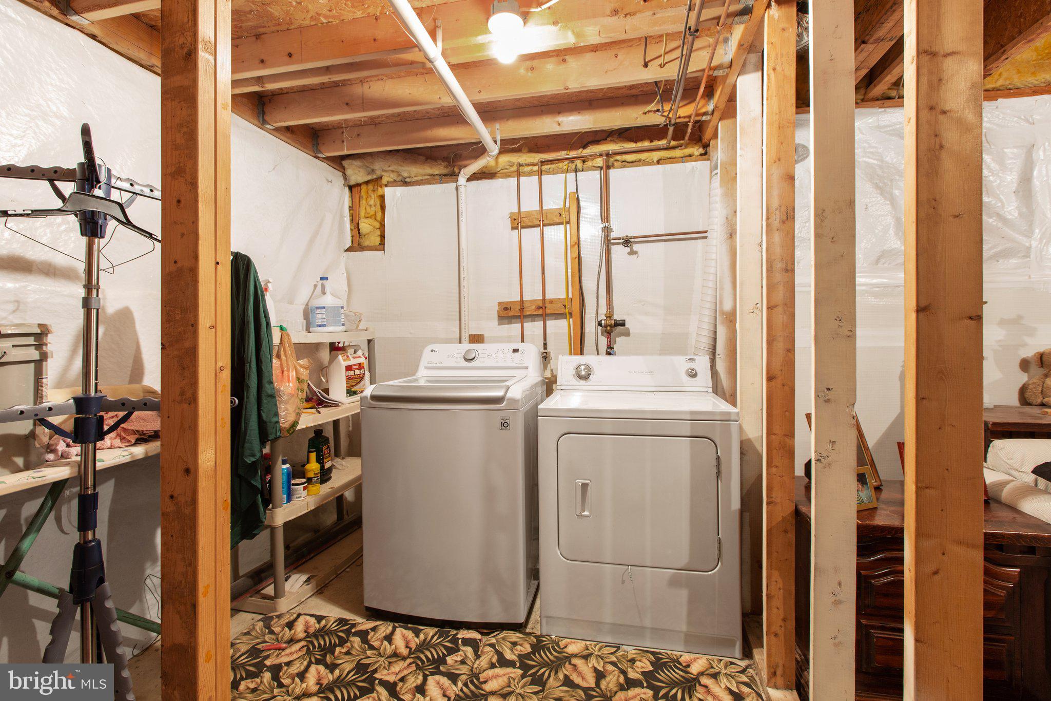 POTOMAC HILLS - Residential