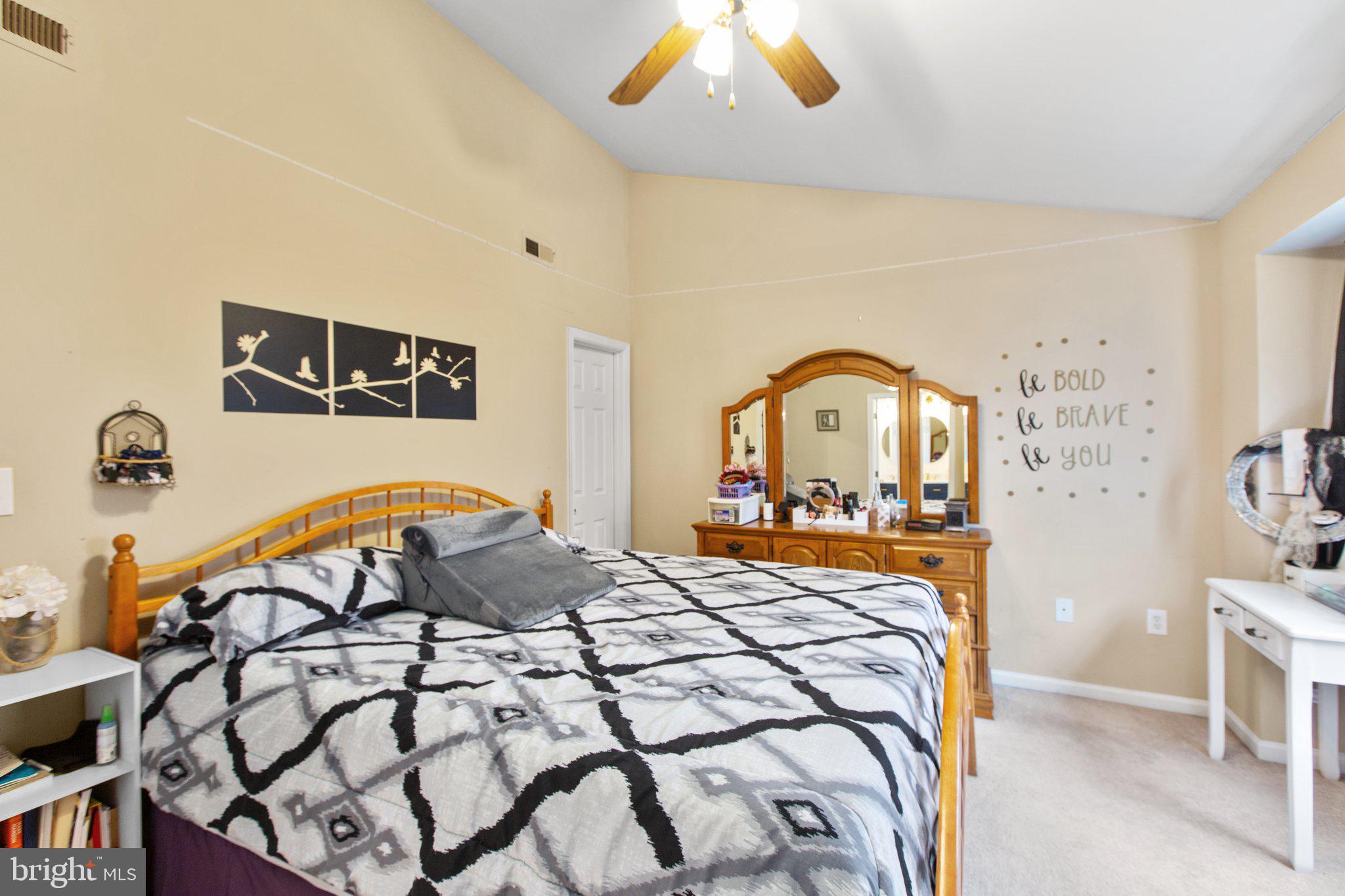 POTOMAC HILLS - Residential