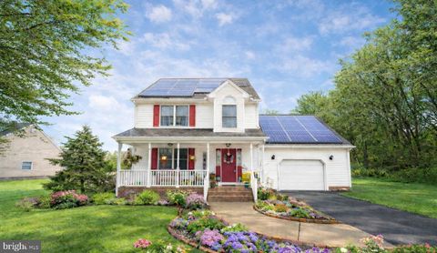 Photo of 633 E Main Street, FRUITLAND, MD 21826 (MLS # MDWC2021740)