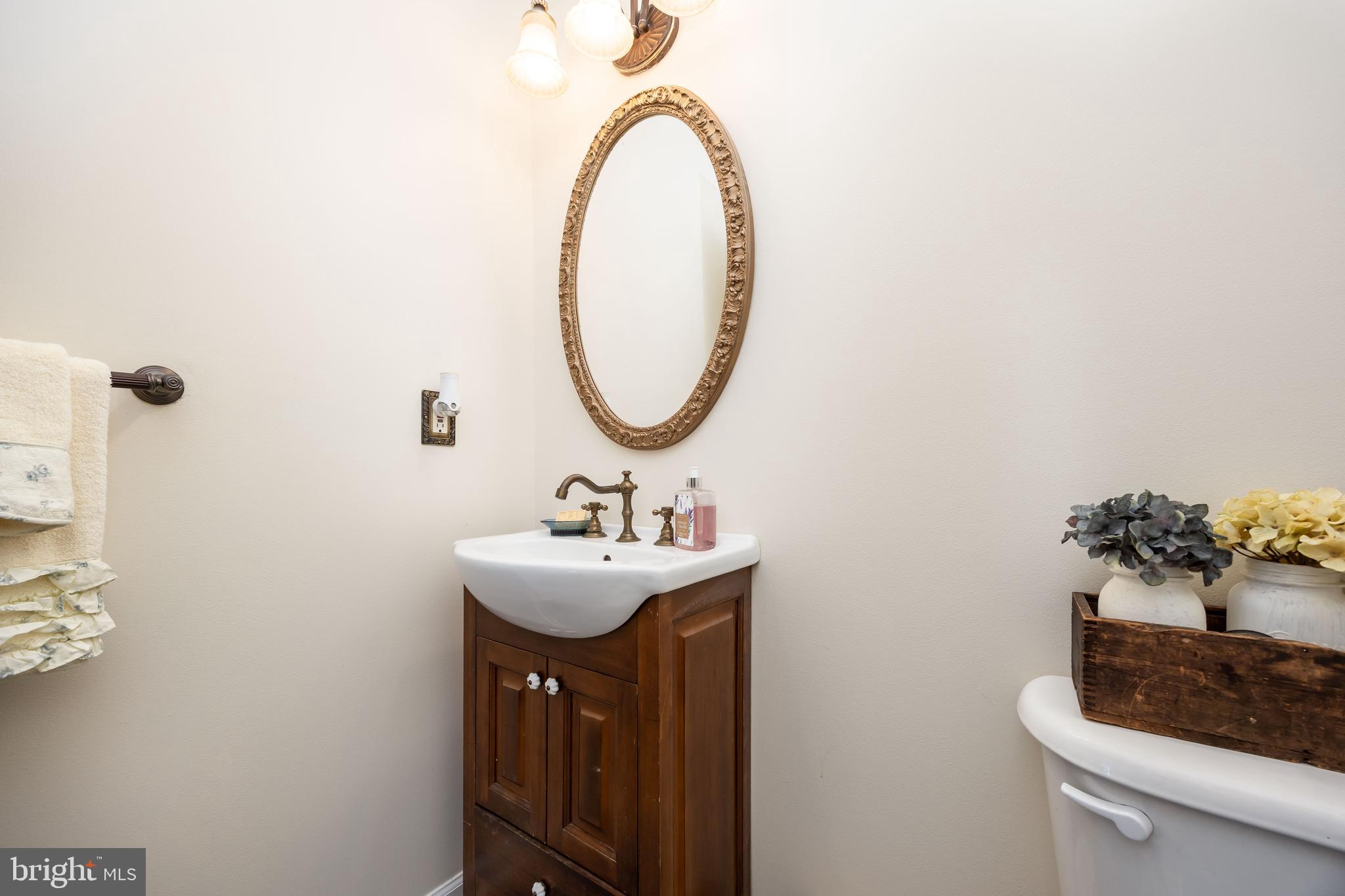 MEADOWBRIDGE - Residential