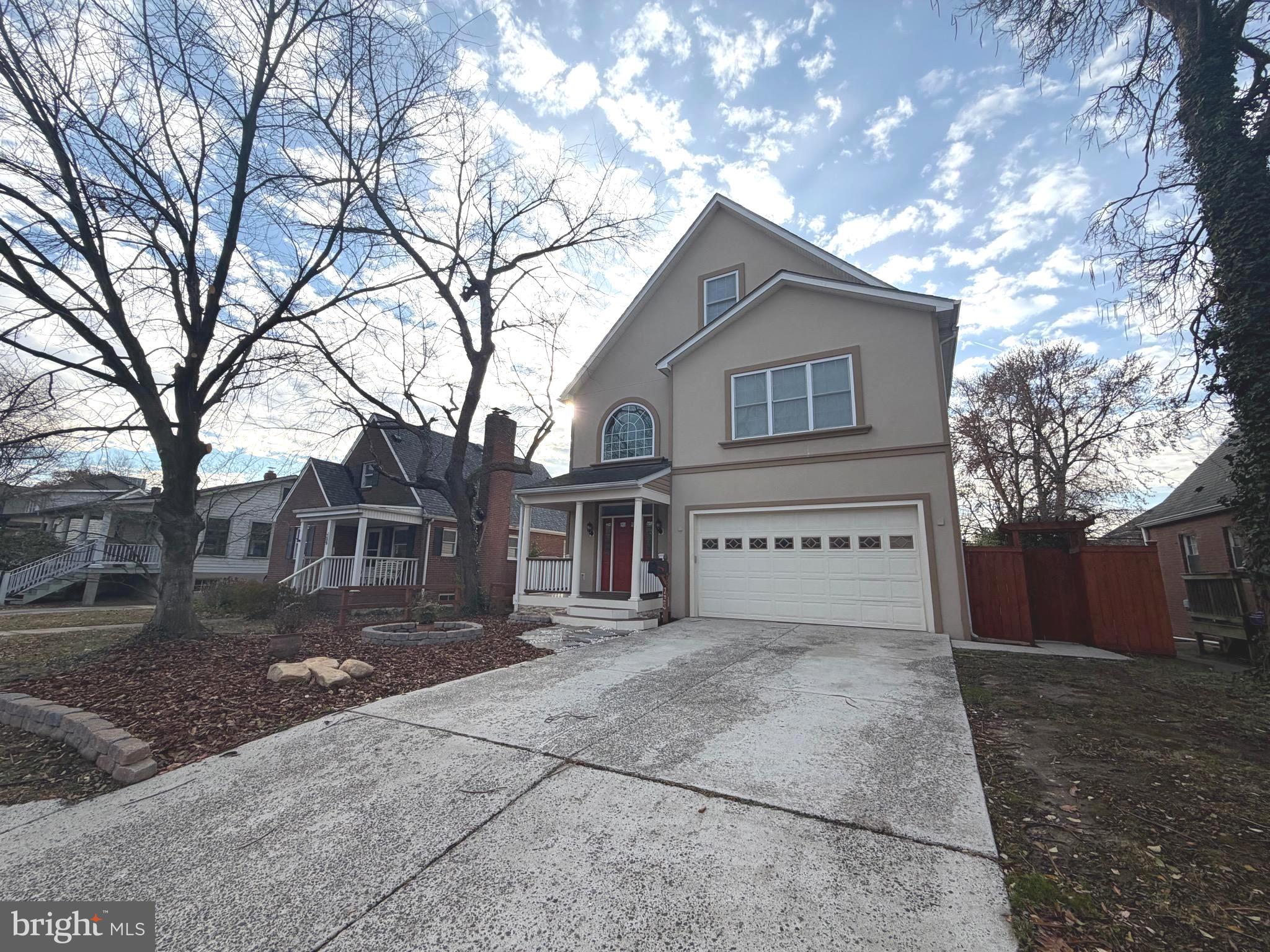 ADDISON HEIGHTS - Residential Lease