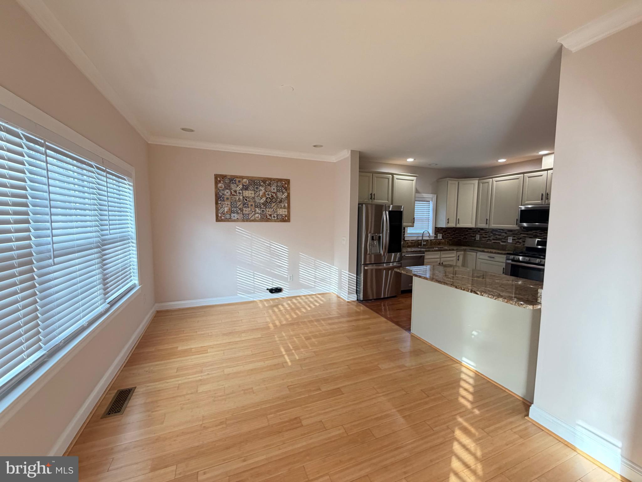 ADDISON HEIGHTS - Residential Lease