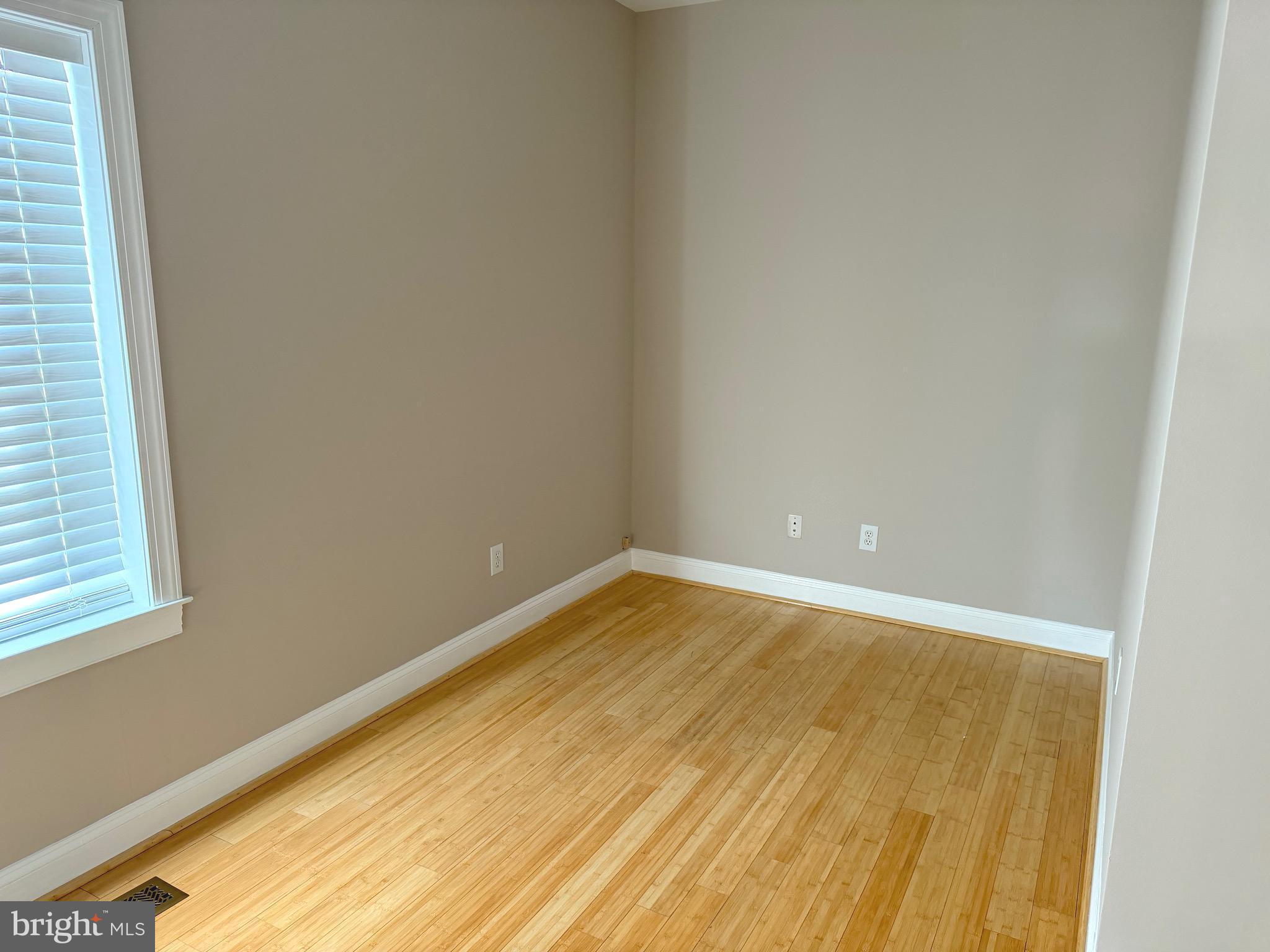 ADDISON HEIGHTS - Residential Lease