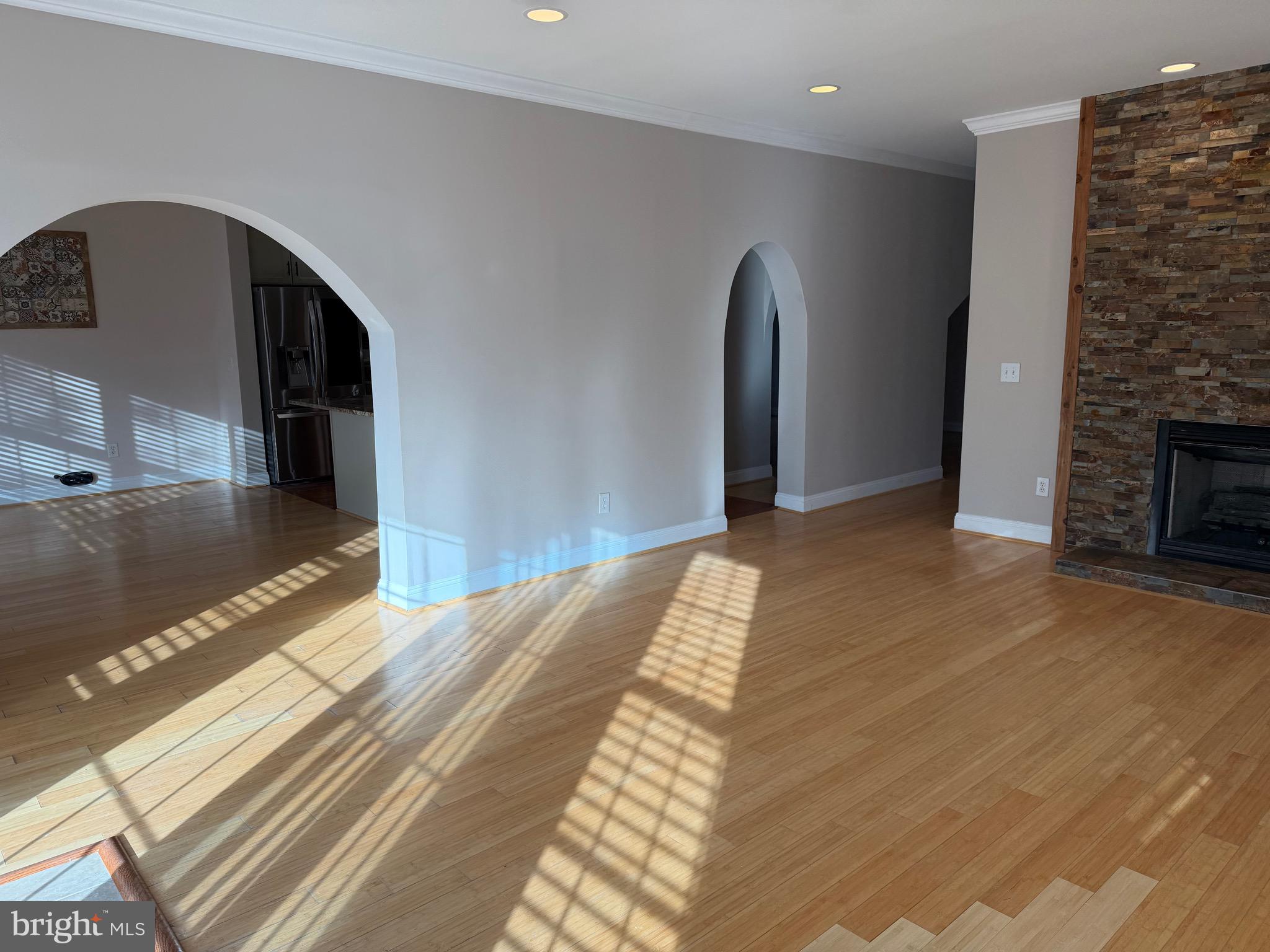 ADDISON HEIGHTS - Residential Lease