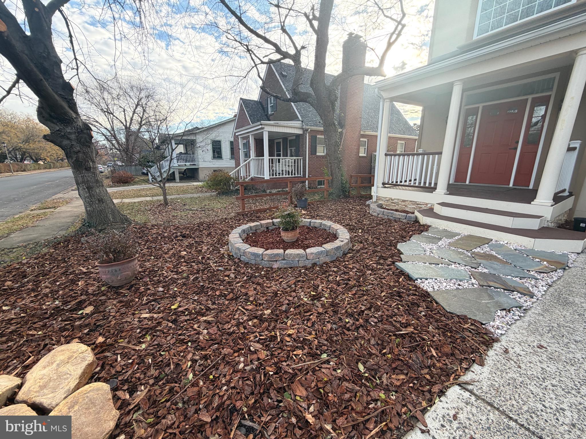 ADDISON HEIGHTS - Residential Lease