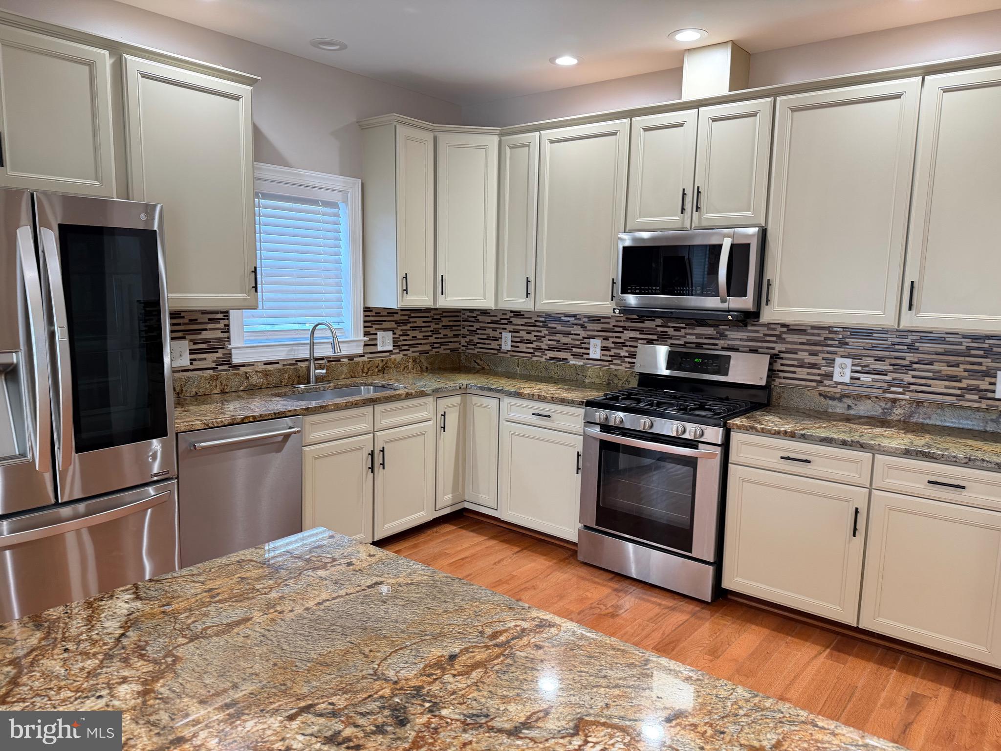 ADDISON HEIGHTS - Residential Lease