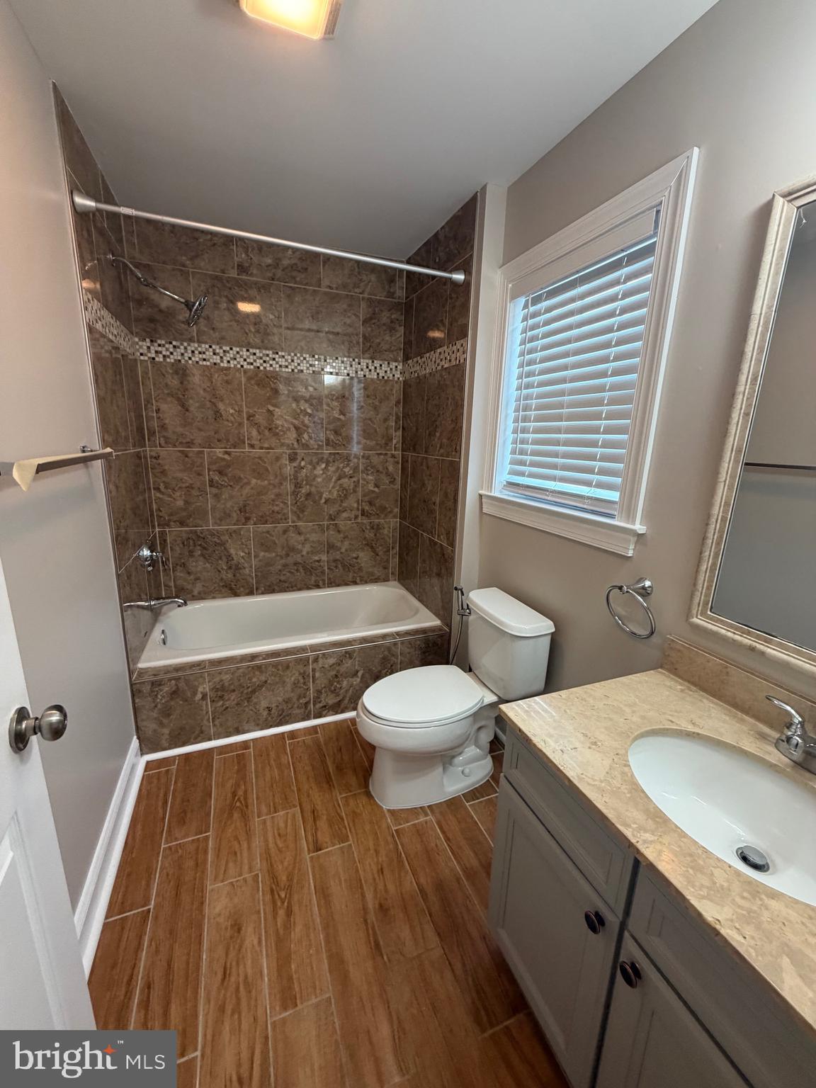 ADDISON HEIGHTS - Residential Lease