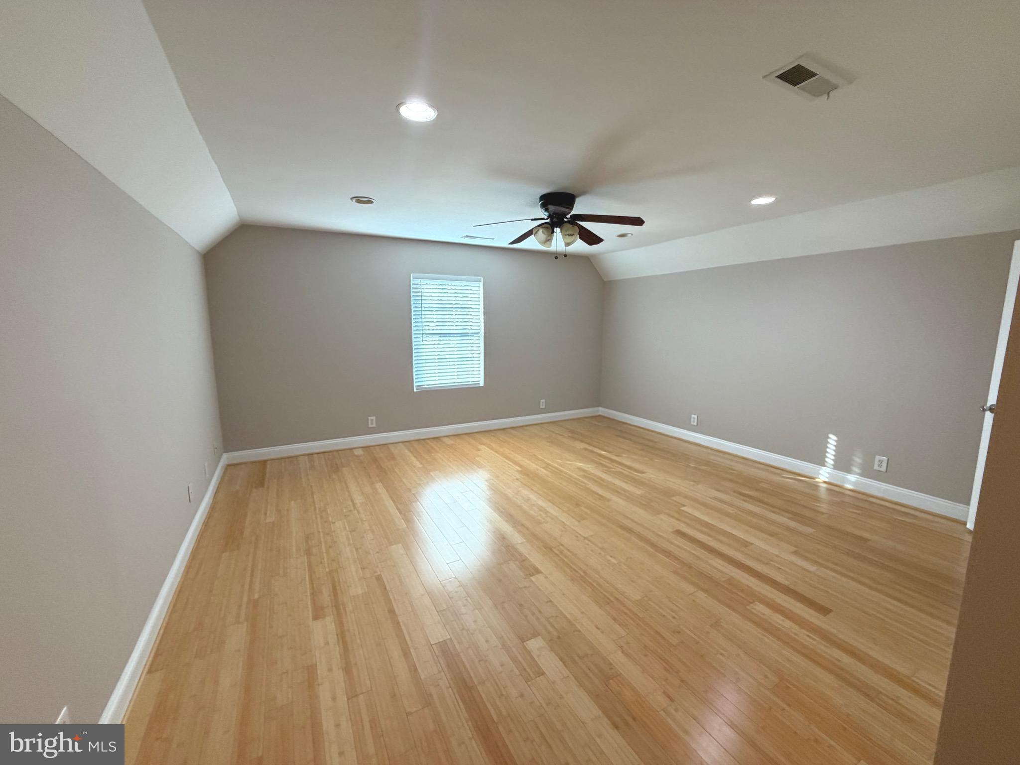 ADDISON HEIGHTS - Residential Lease