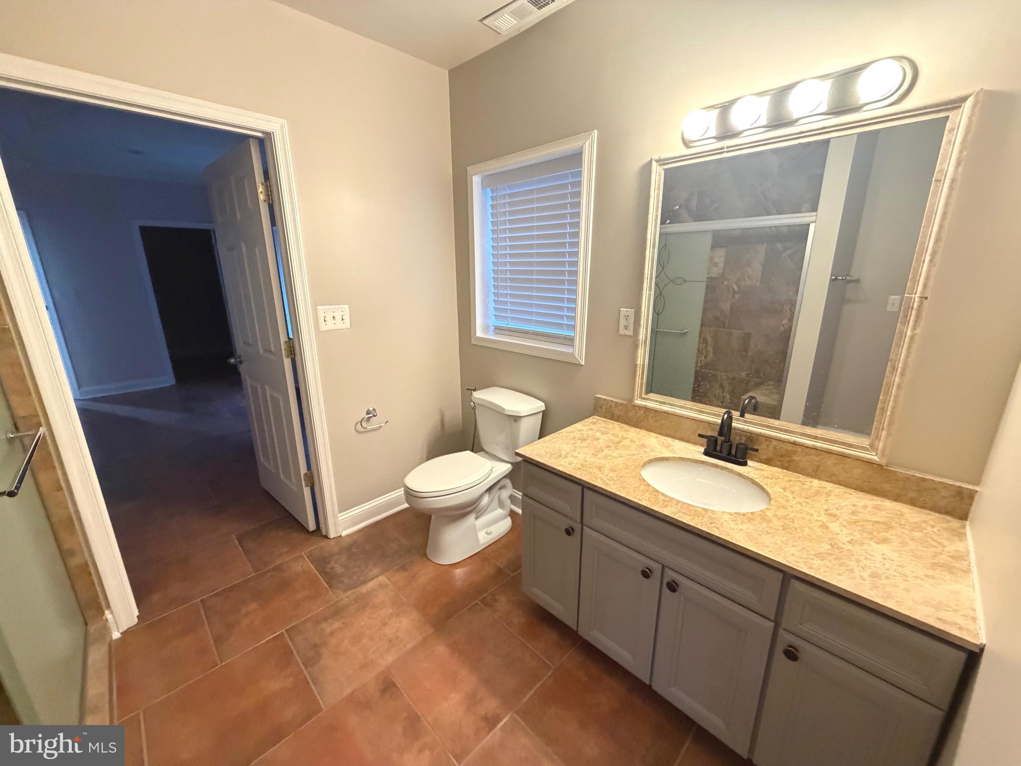 ADDISON HEIGHTS - Residential Lease