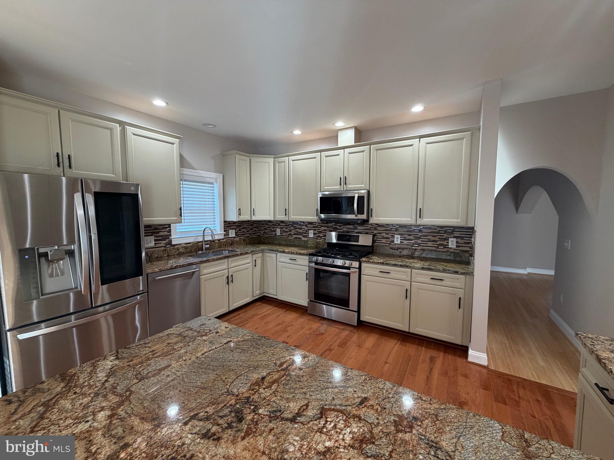 ADDISON HEIGHTS - Residential Lease