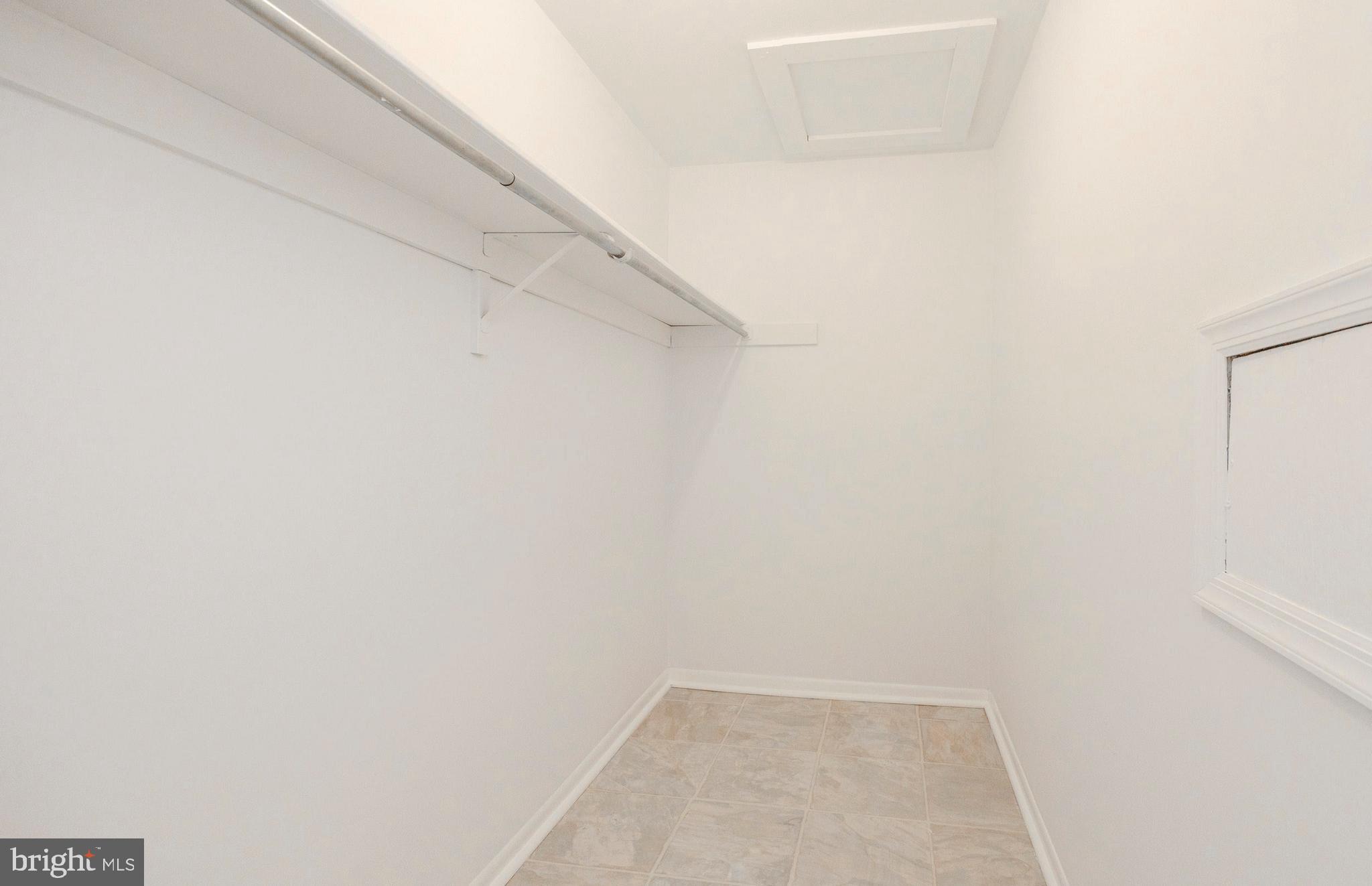 WOODMONT NORTH - Residential