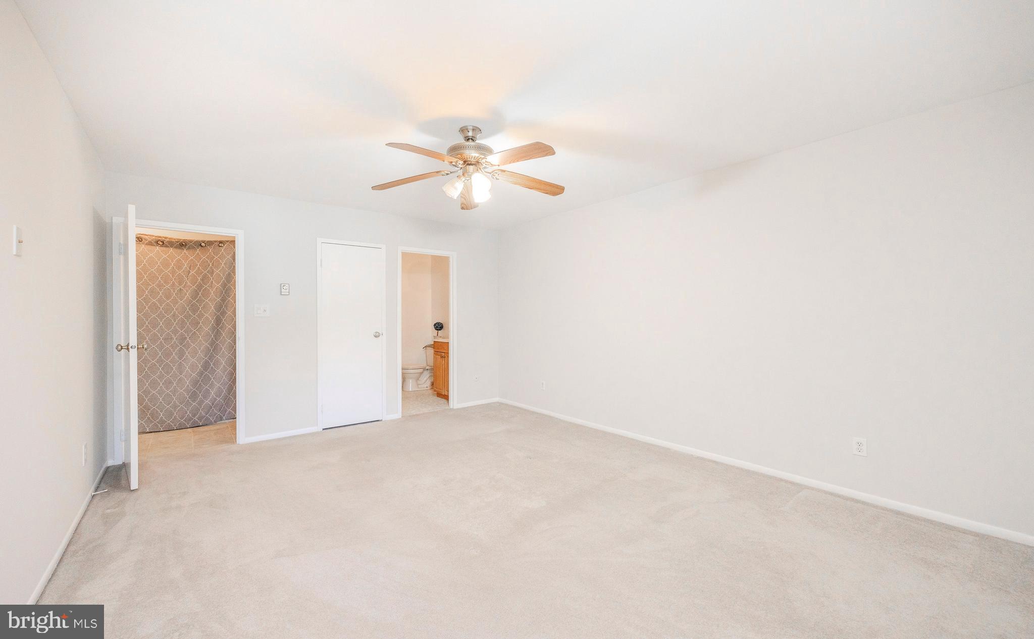 WOODMONT NORTH - Residential