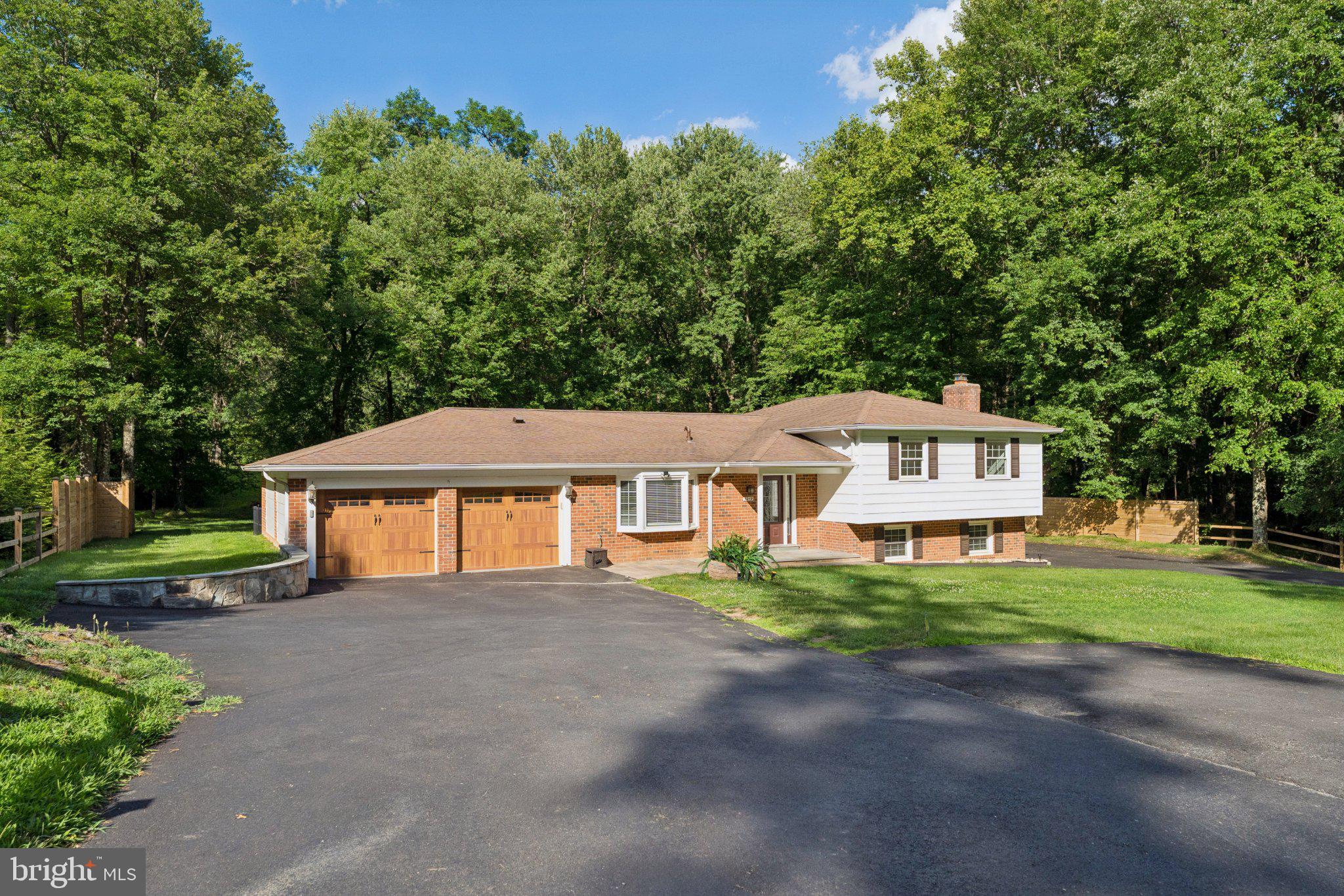 3219 FOX MILL ROAD