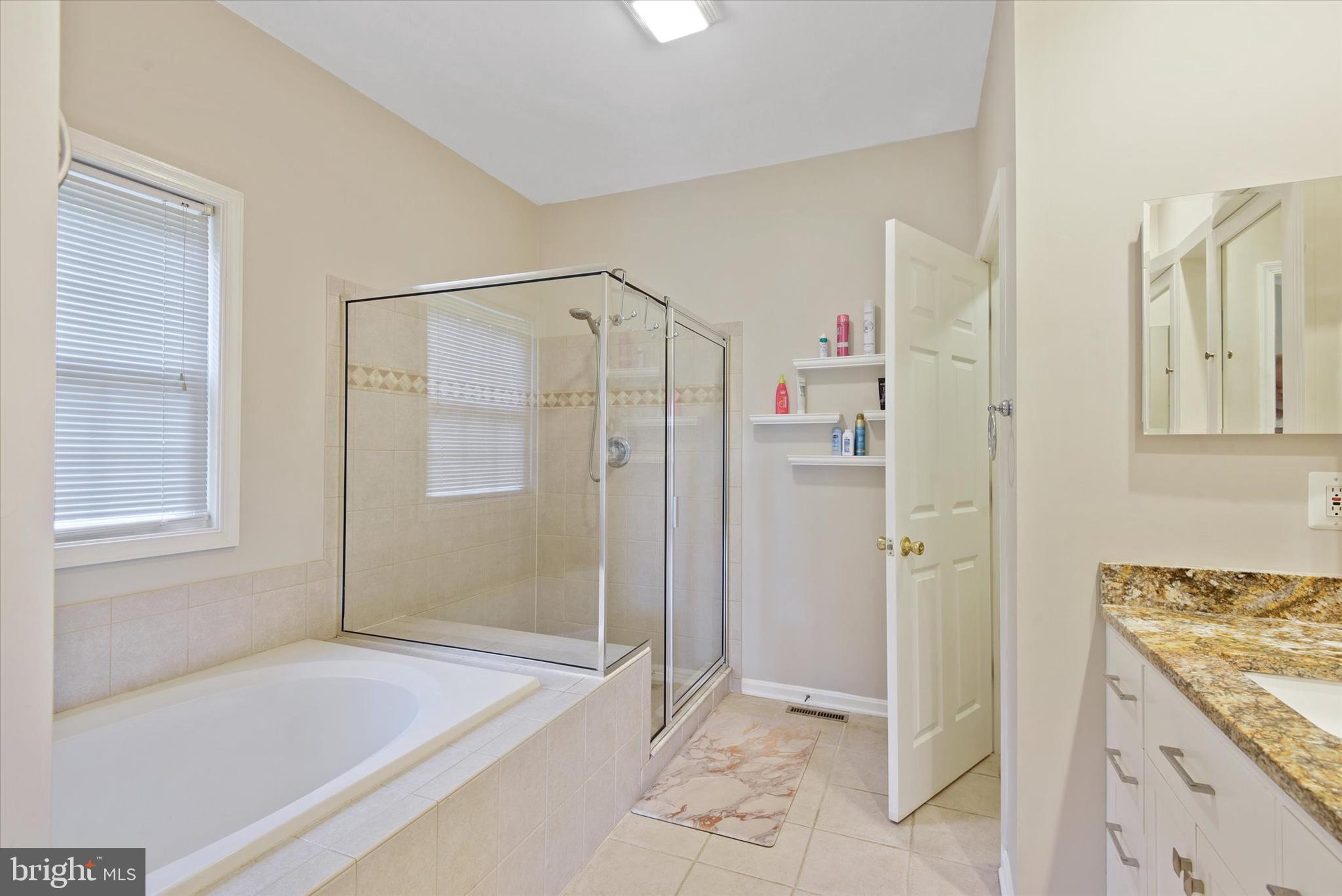 SHERLOCK HOLMES ESTATES - Residential