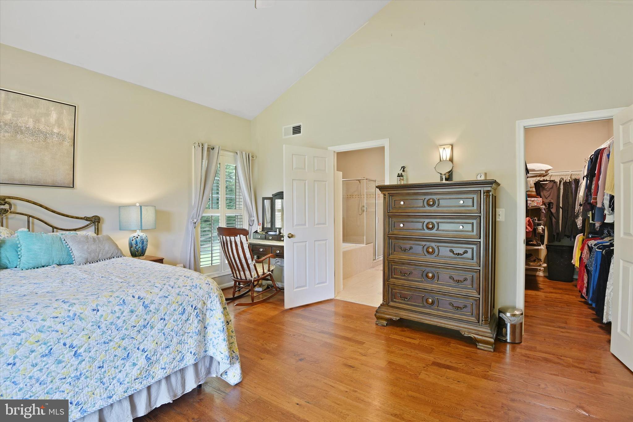 SHERLOCK HOLMES ESTATES - Residential