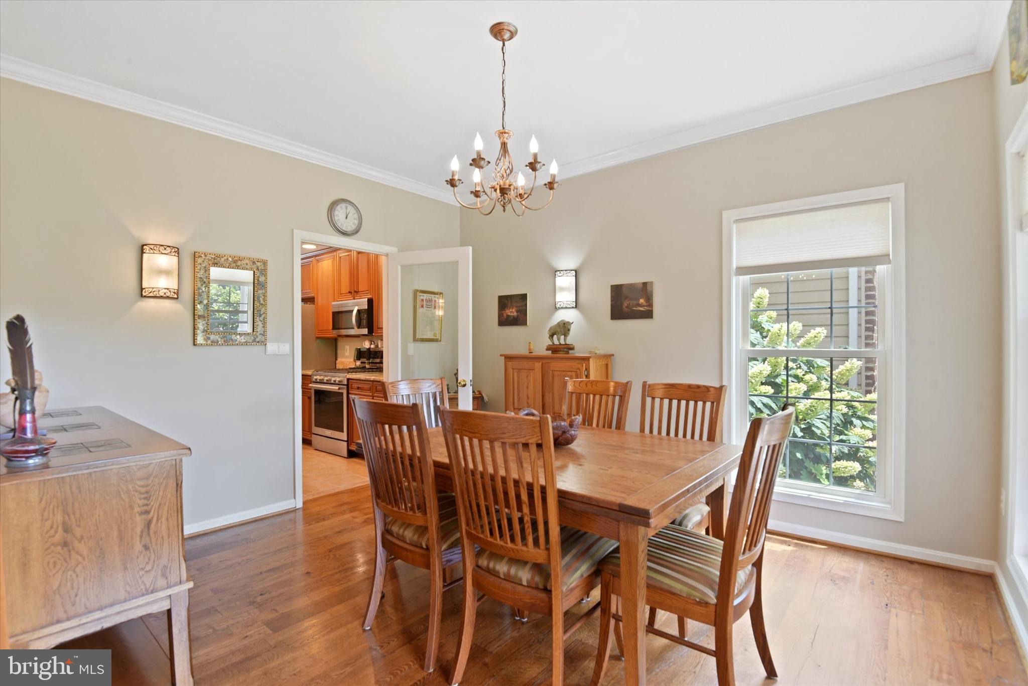 SHERLOCK HOLMES ESTATES - Residential