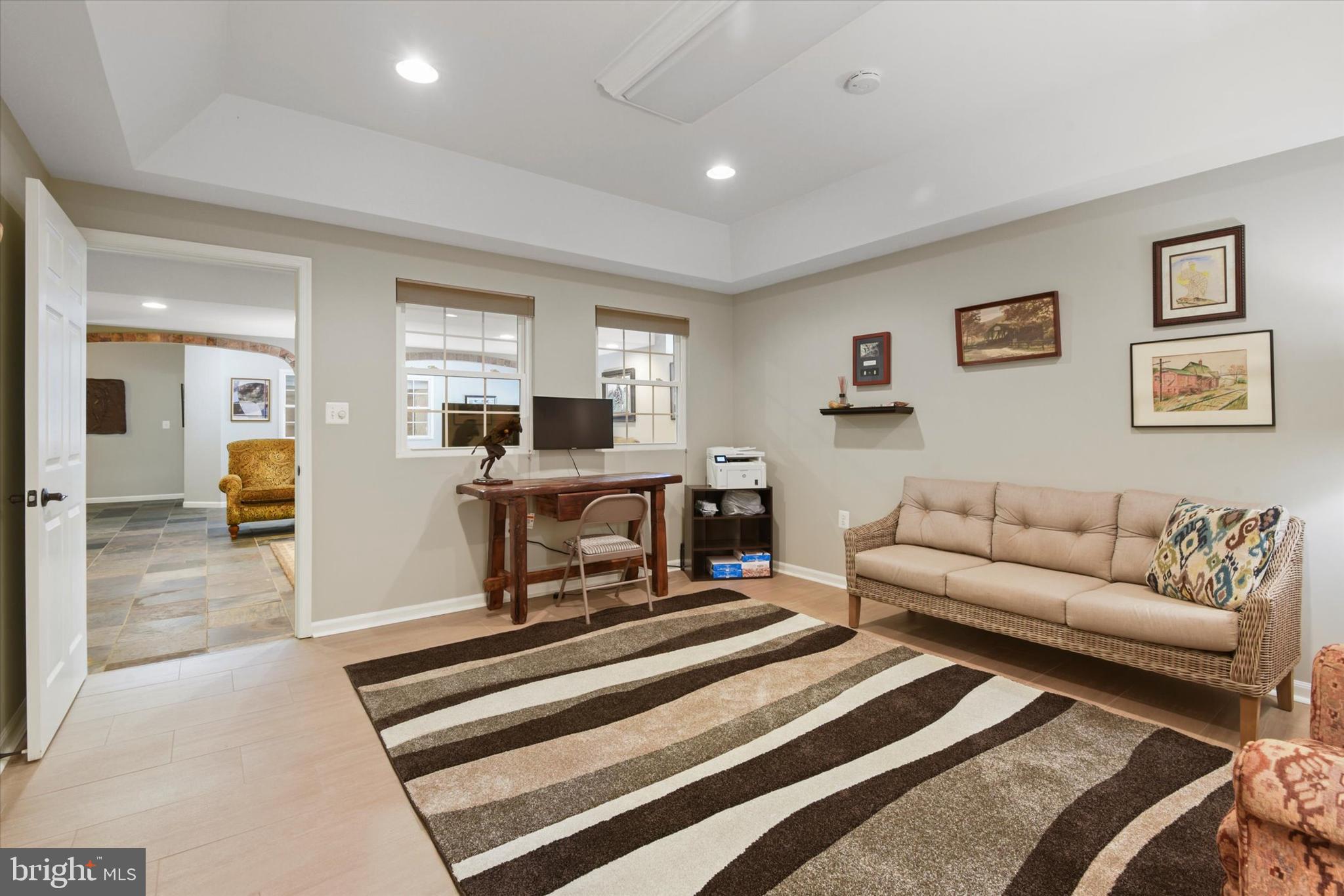 SHERLOCK HOLMES ESTATES - Residential