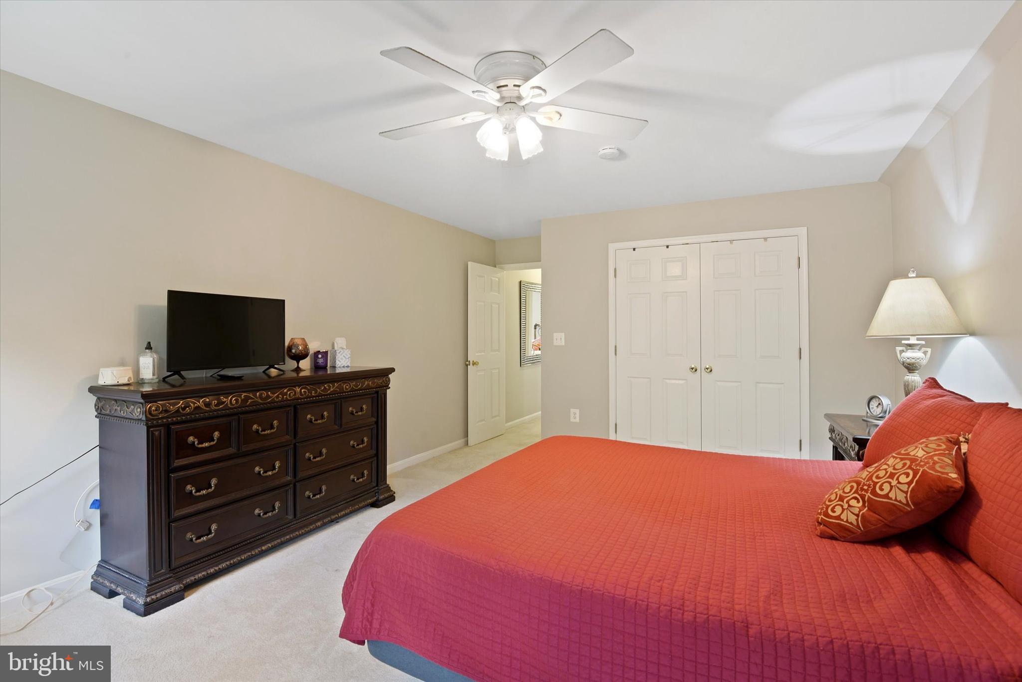 SHERLOCK HOLMES ESTATES - Residential