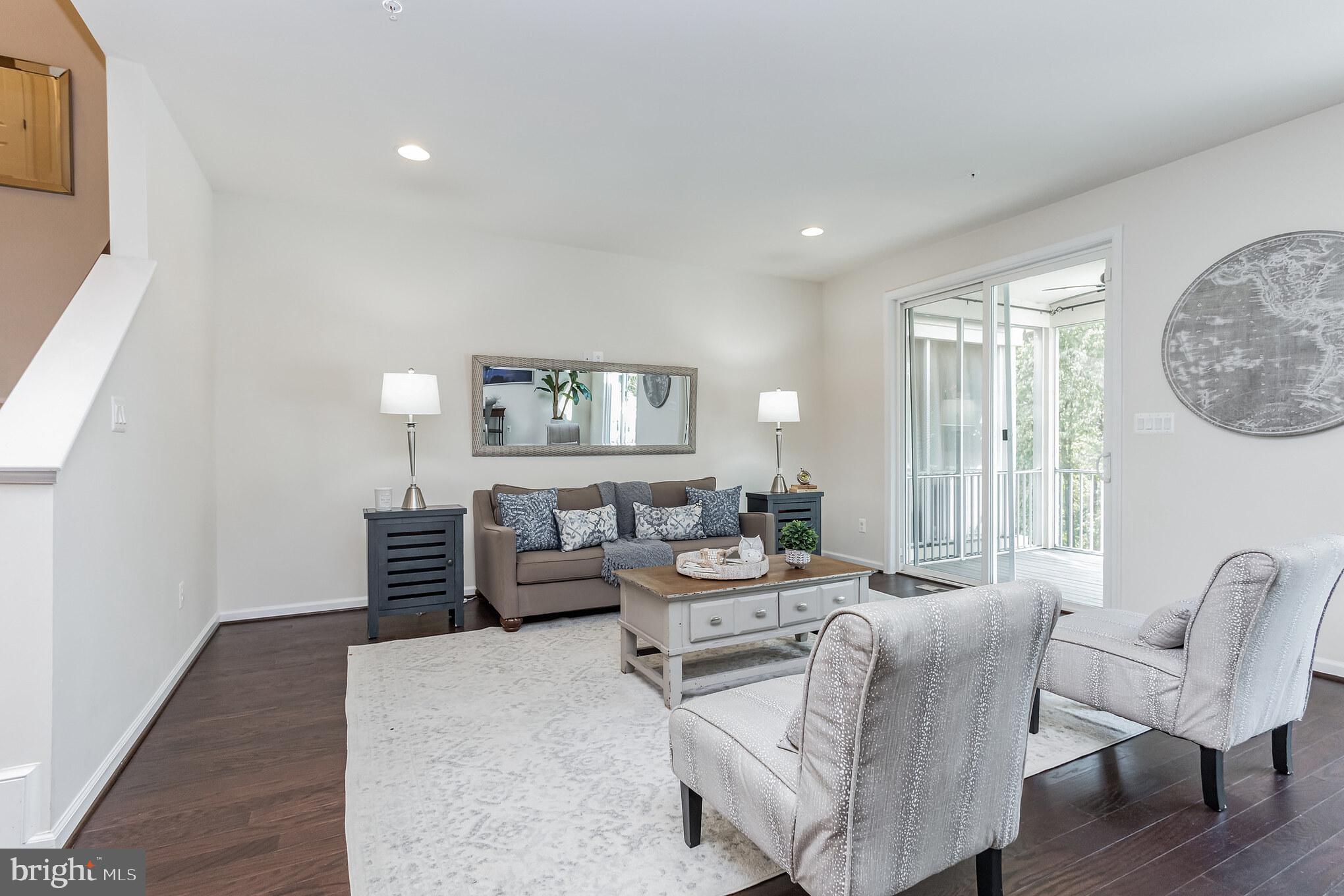 TALLYN RIDGE - Residential