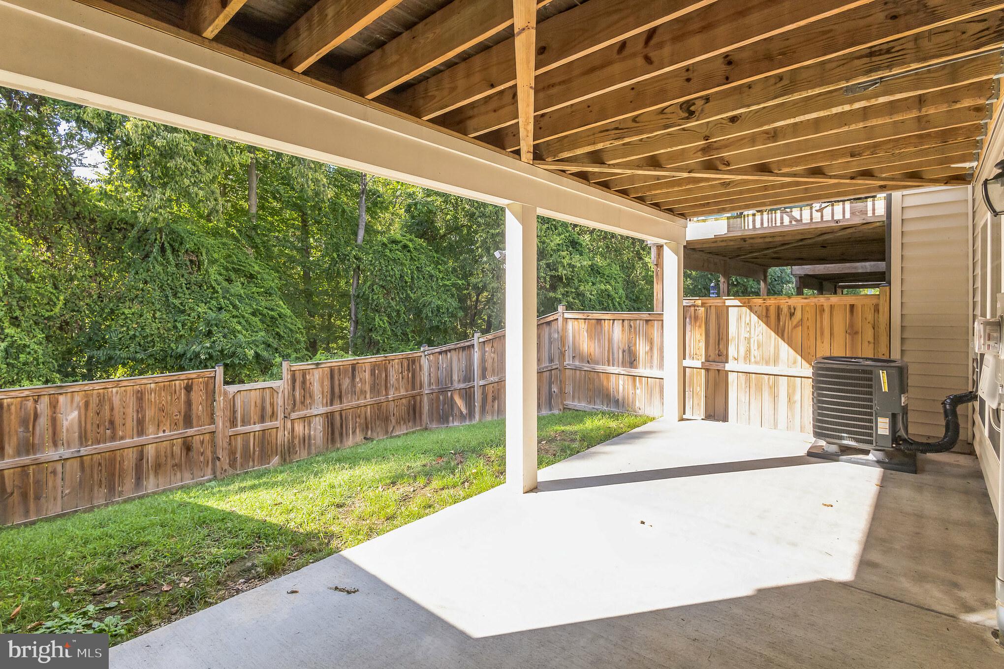 TALLYN RIDGE - Residential