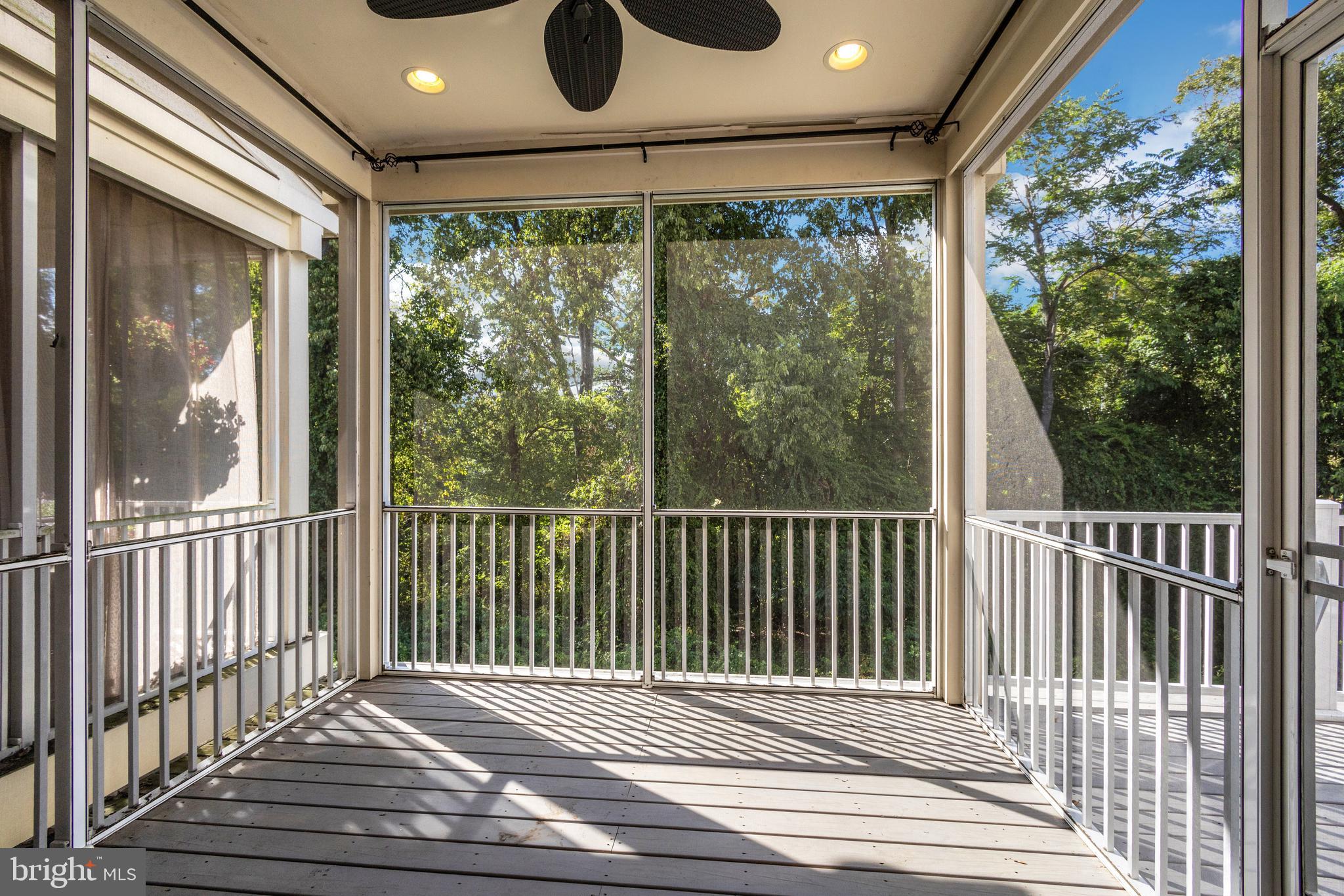 TALLYN RIDGE - Residential