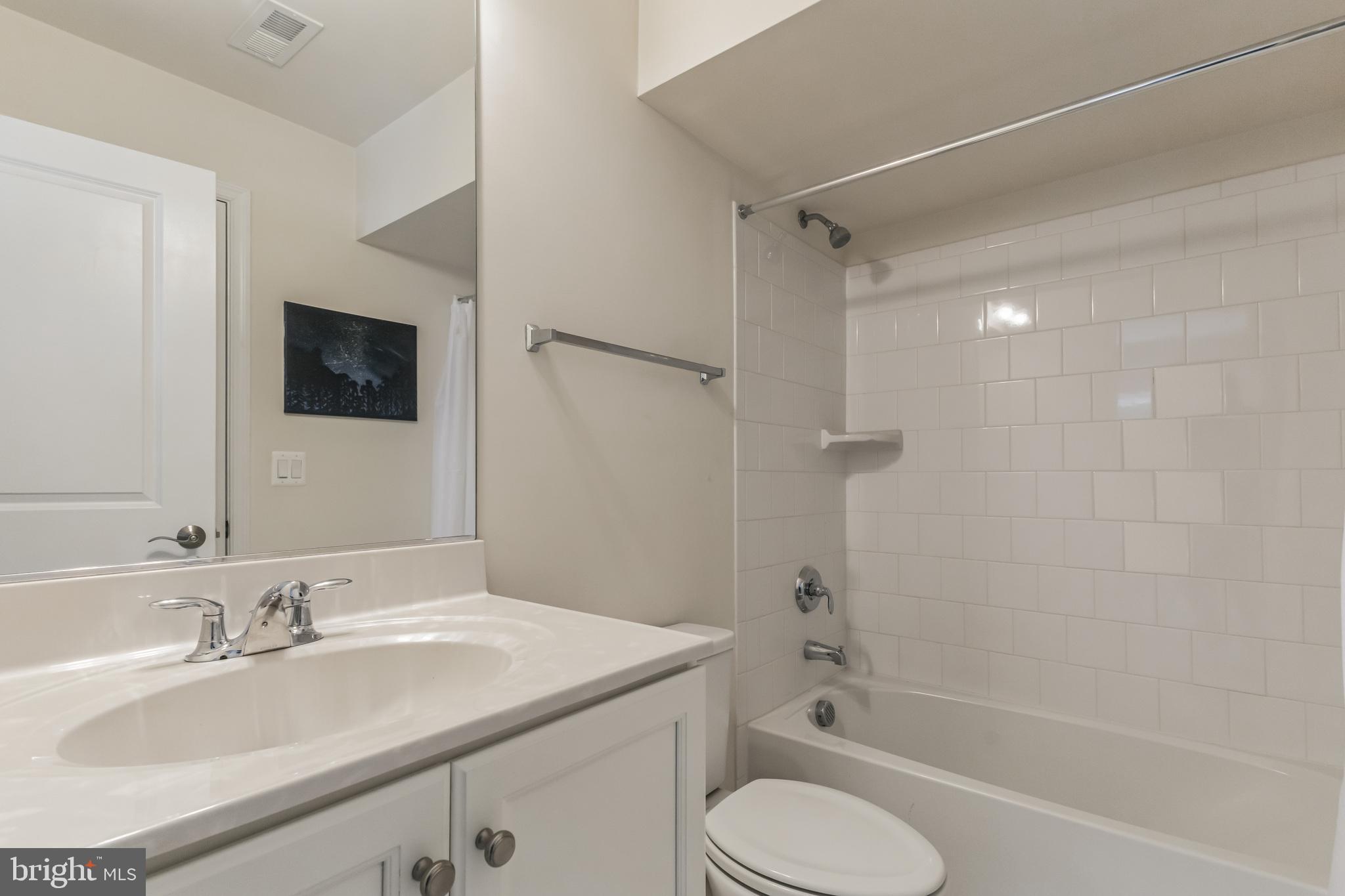 TALLYN RIDGE - Residential