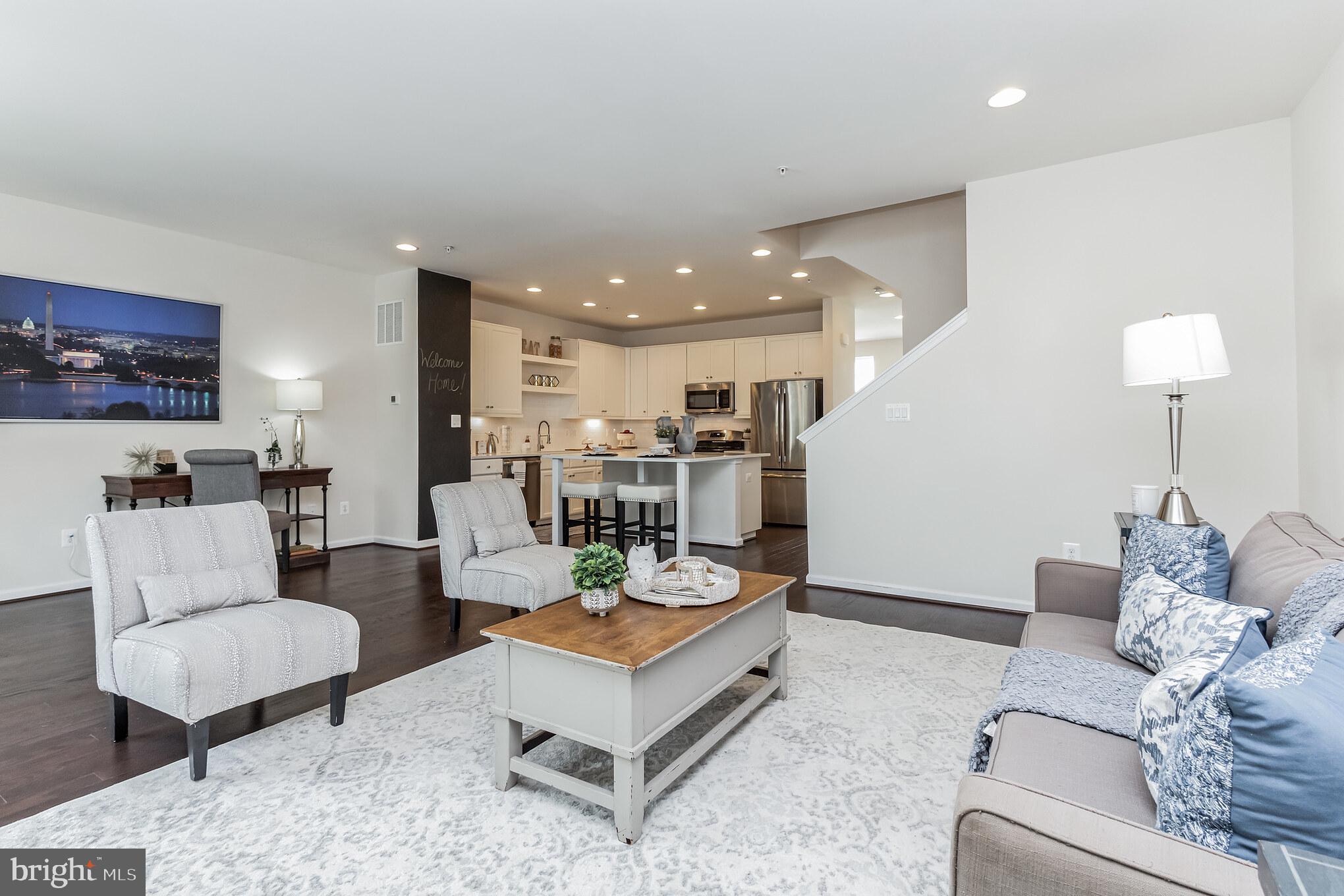 TALLYN RIDGE - Residential