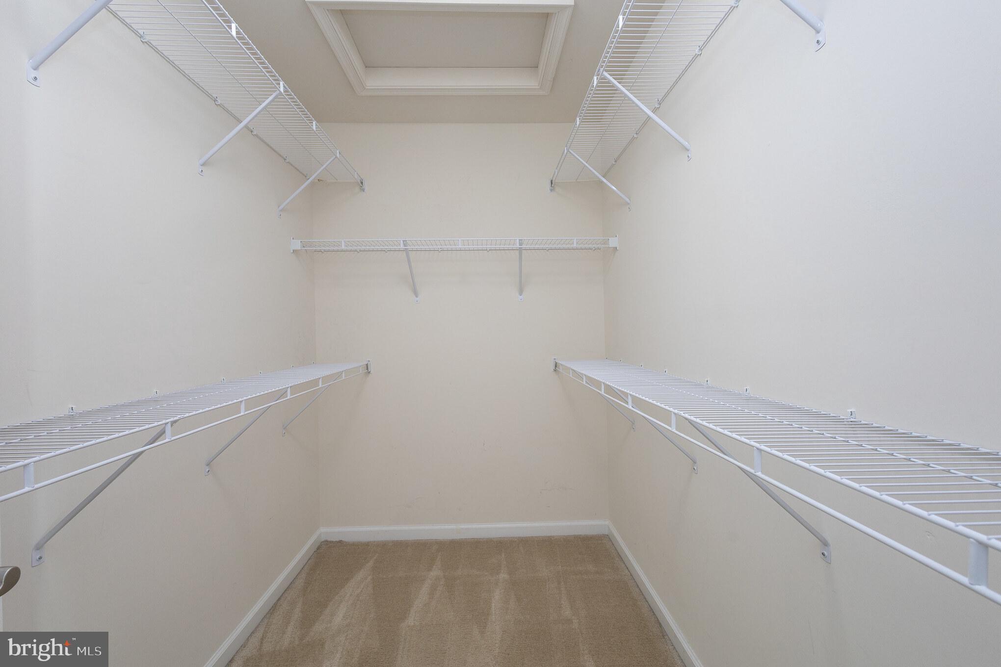 TALLYN RIDGE - Residential