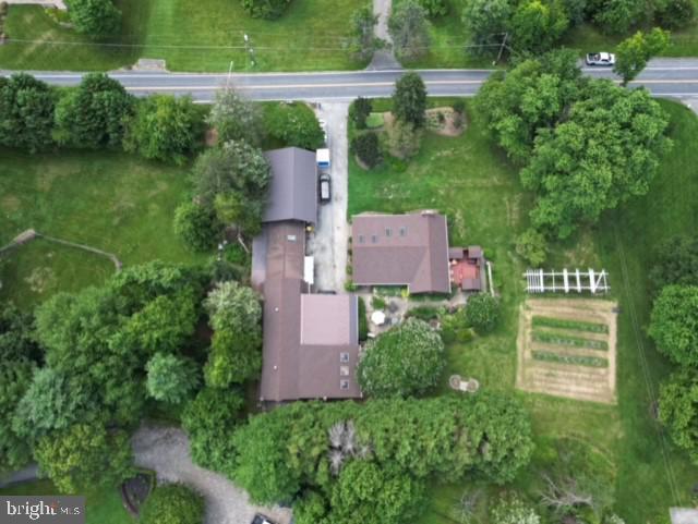 DAVIDSONVILLE - Residential