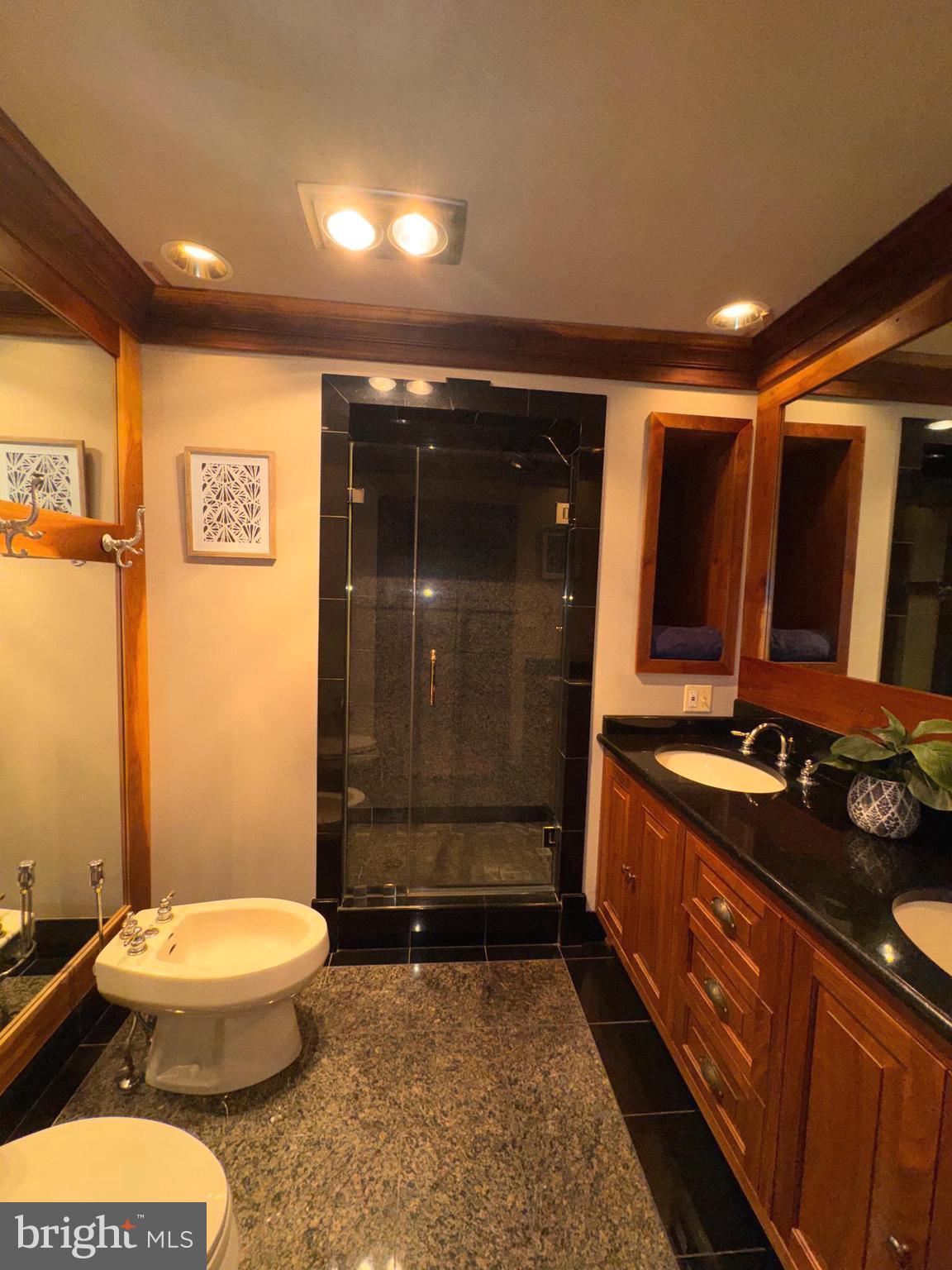 DAVIDSONVILLE - Residential