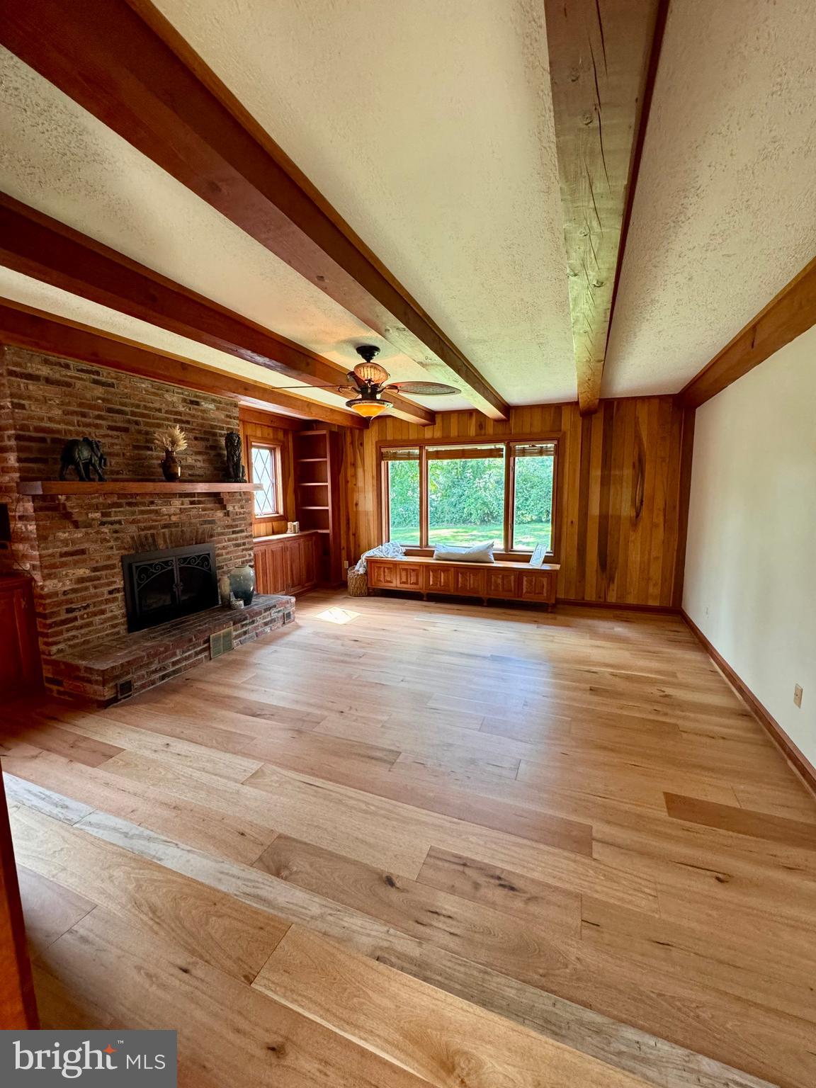 DAVIDSONVILLE - Residential