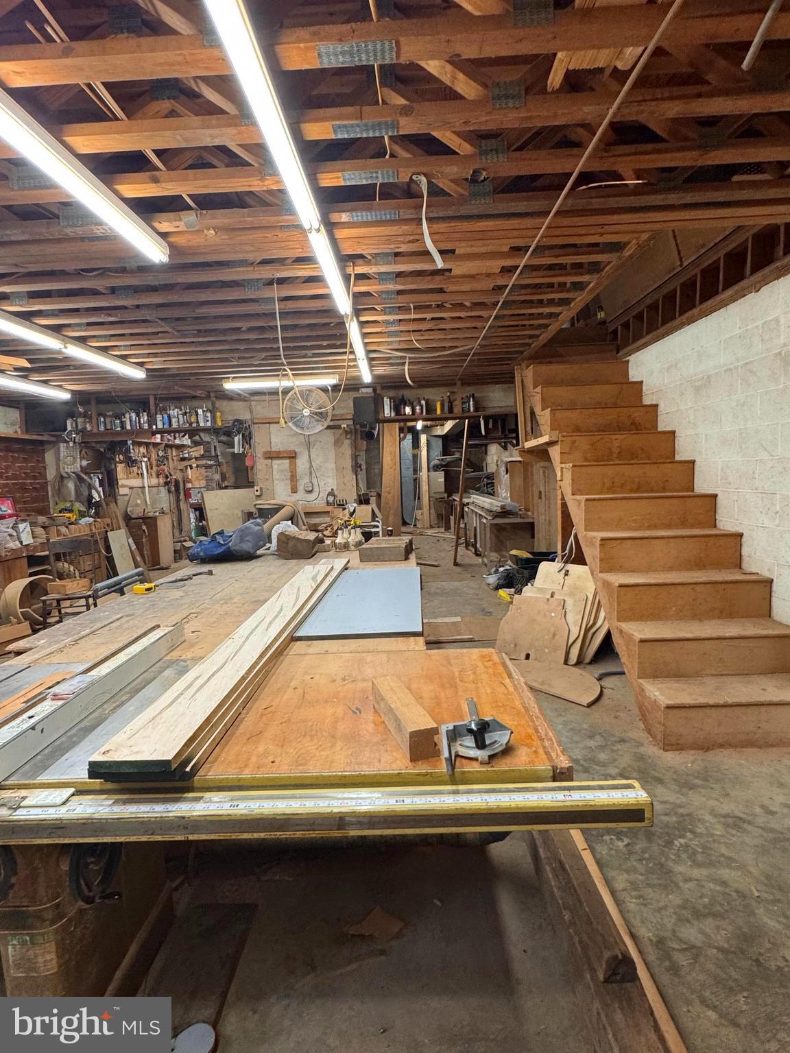 DAVIDSONVILLE - Residential